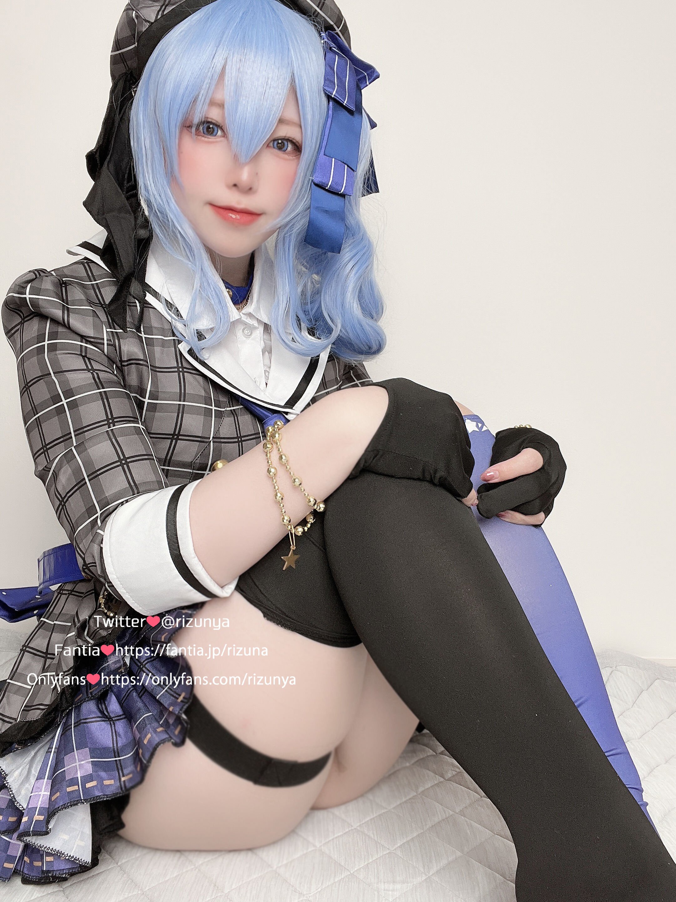 06