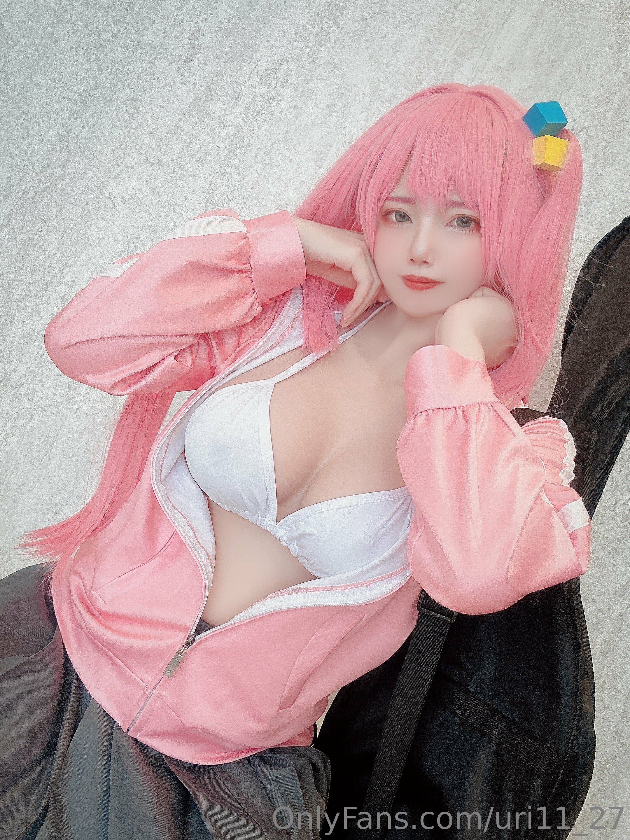 06