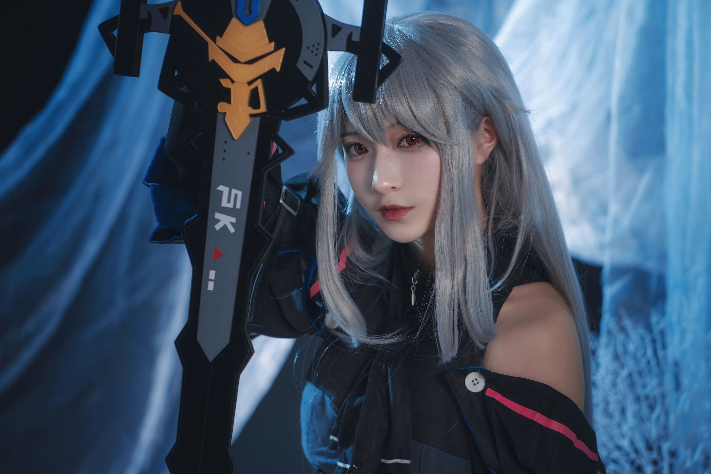 04