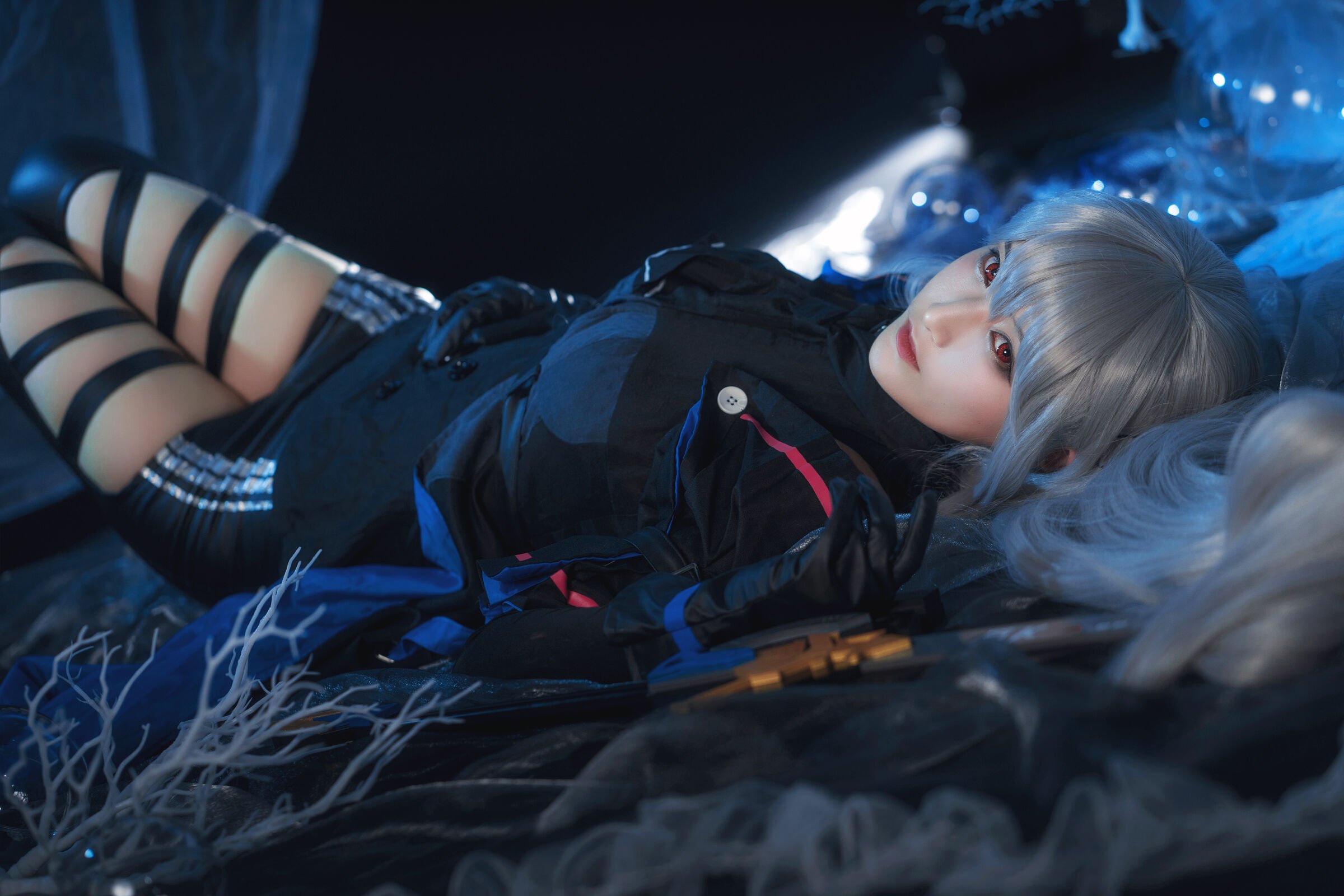 06