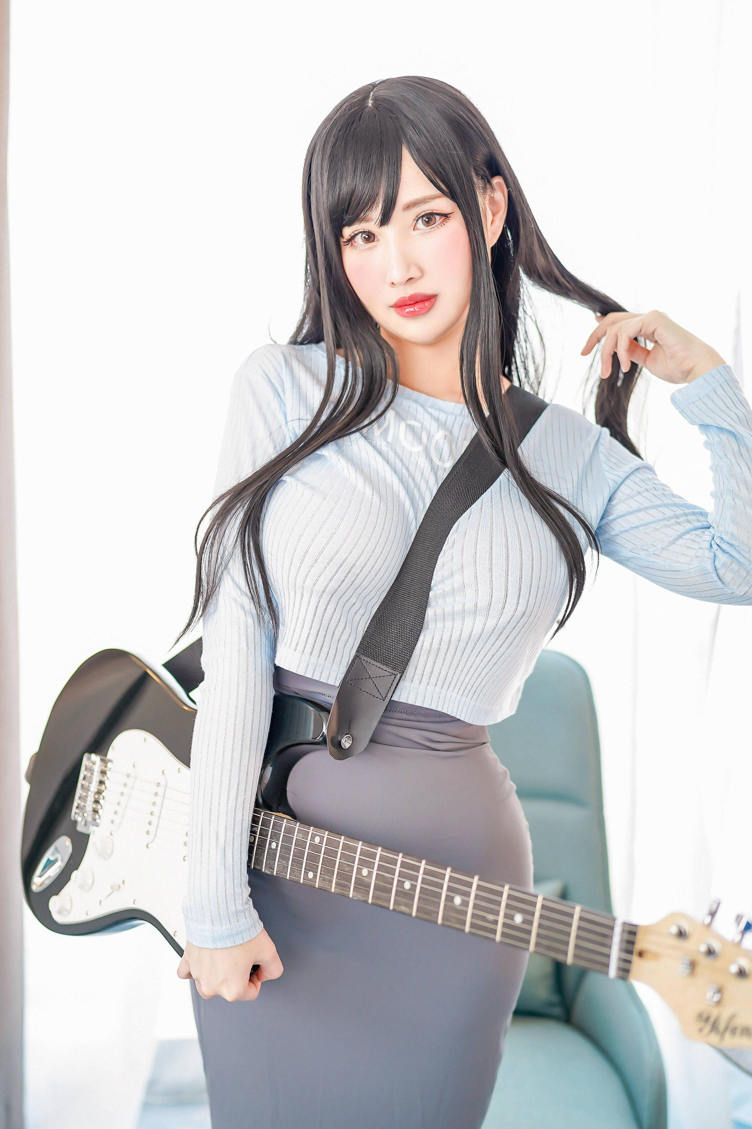 01