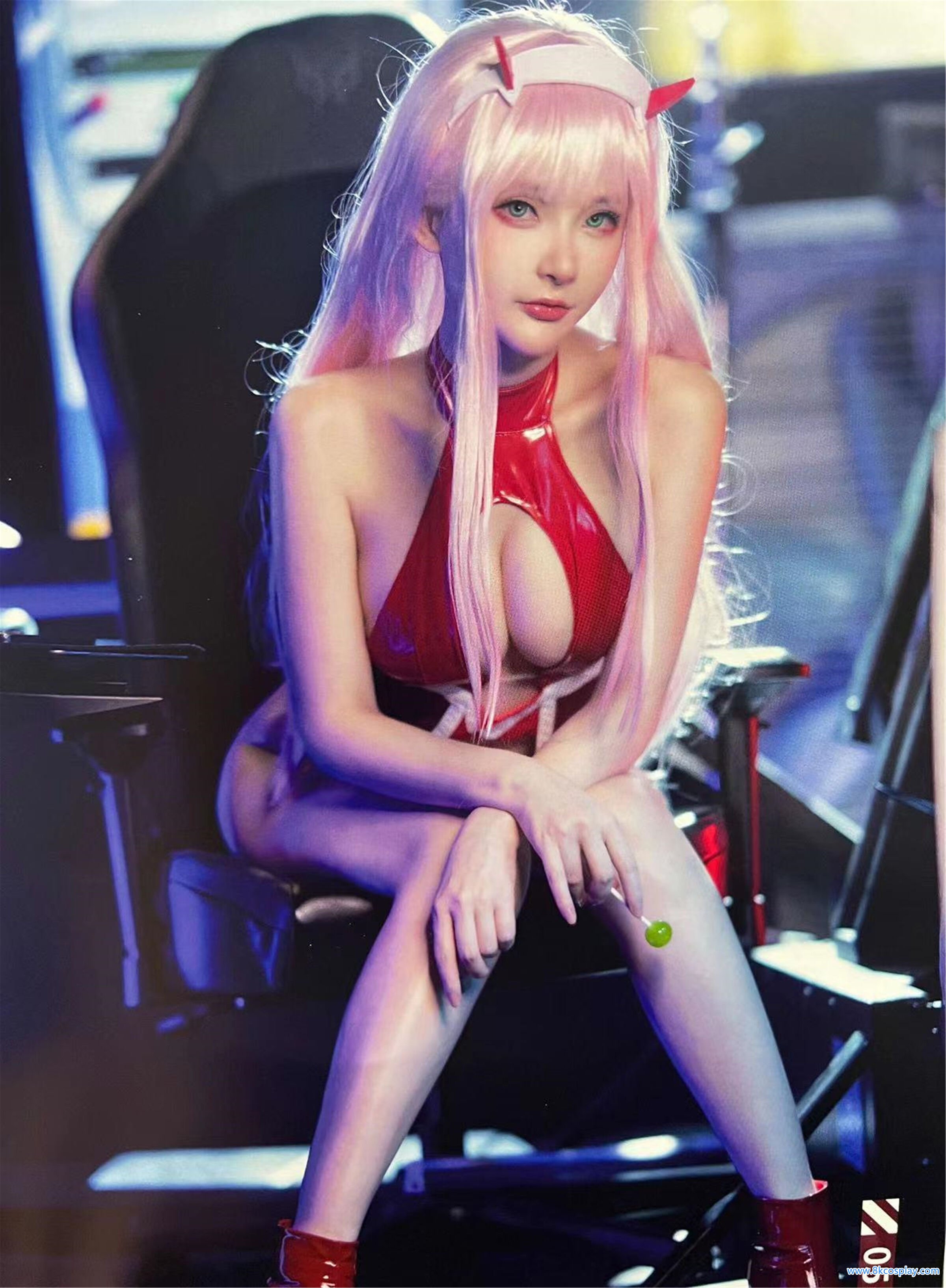 09