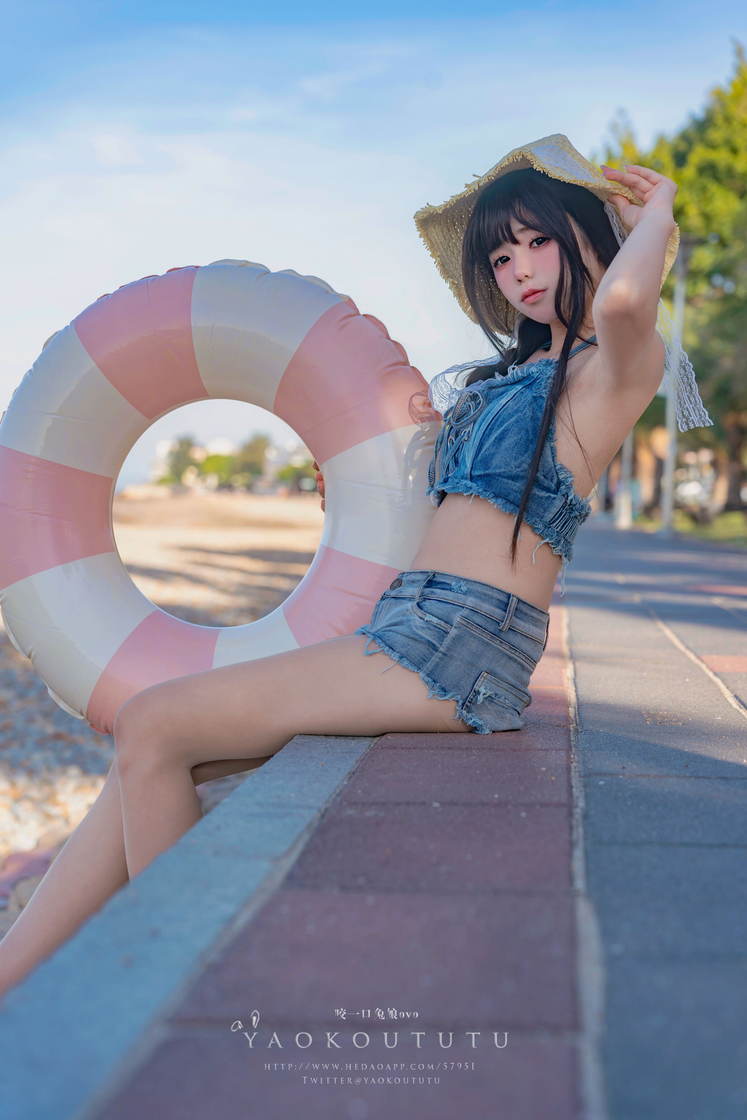 01