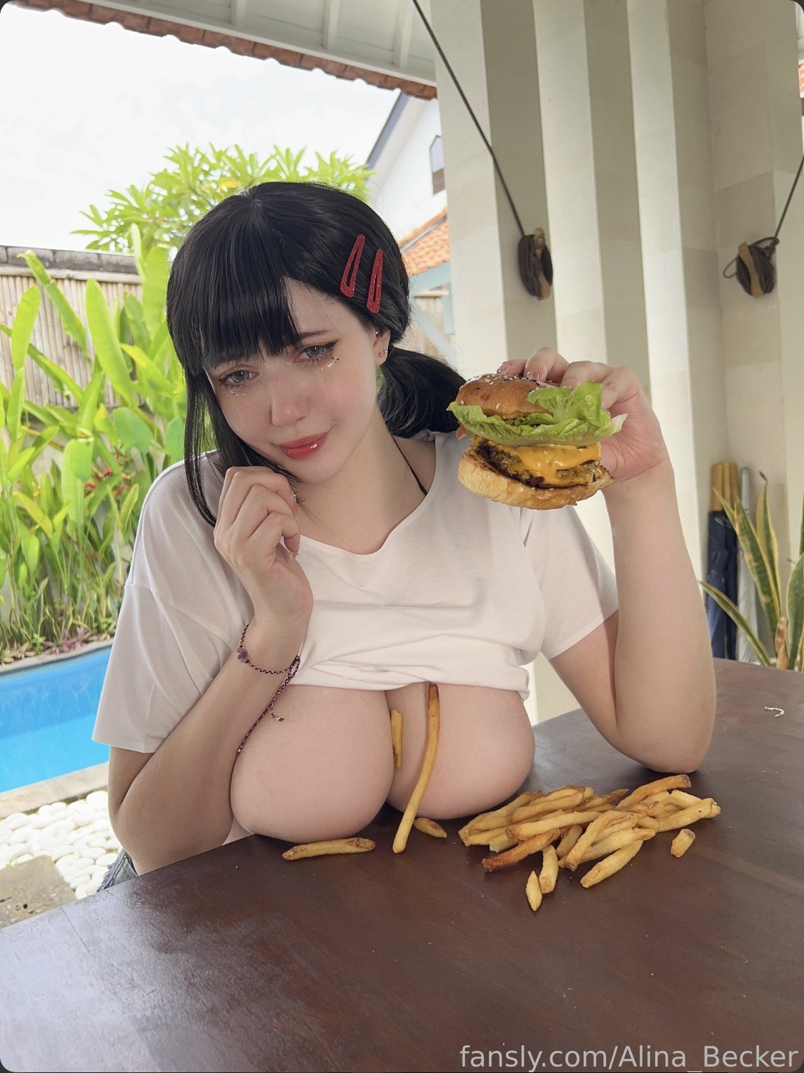 16_Alina_Becker_Kobeni_16