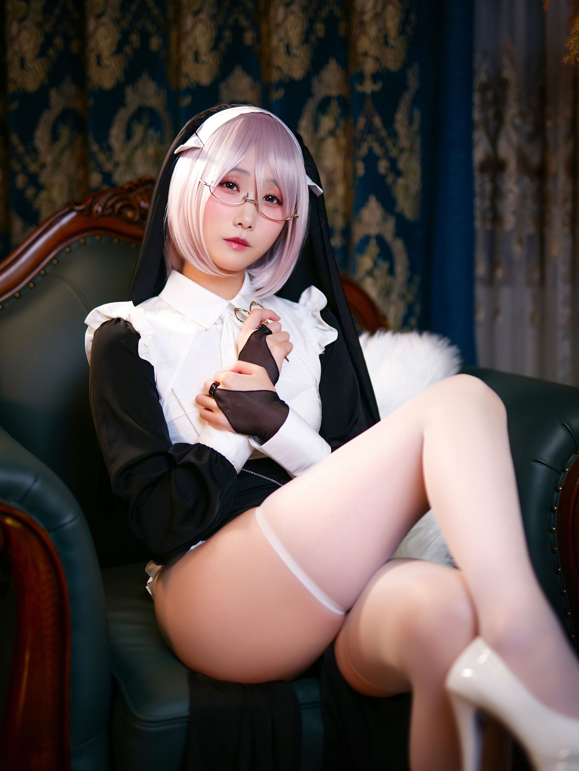 06