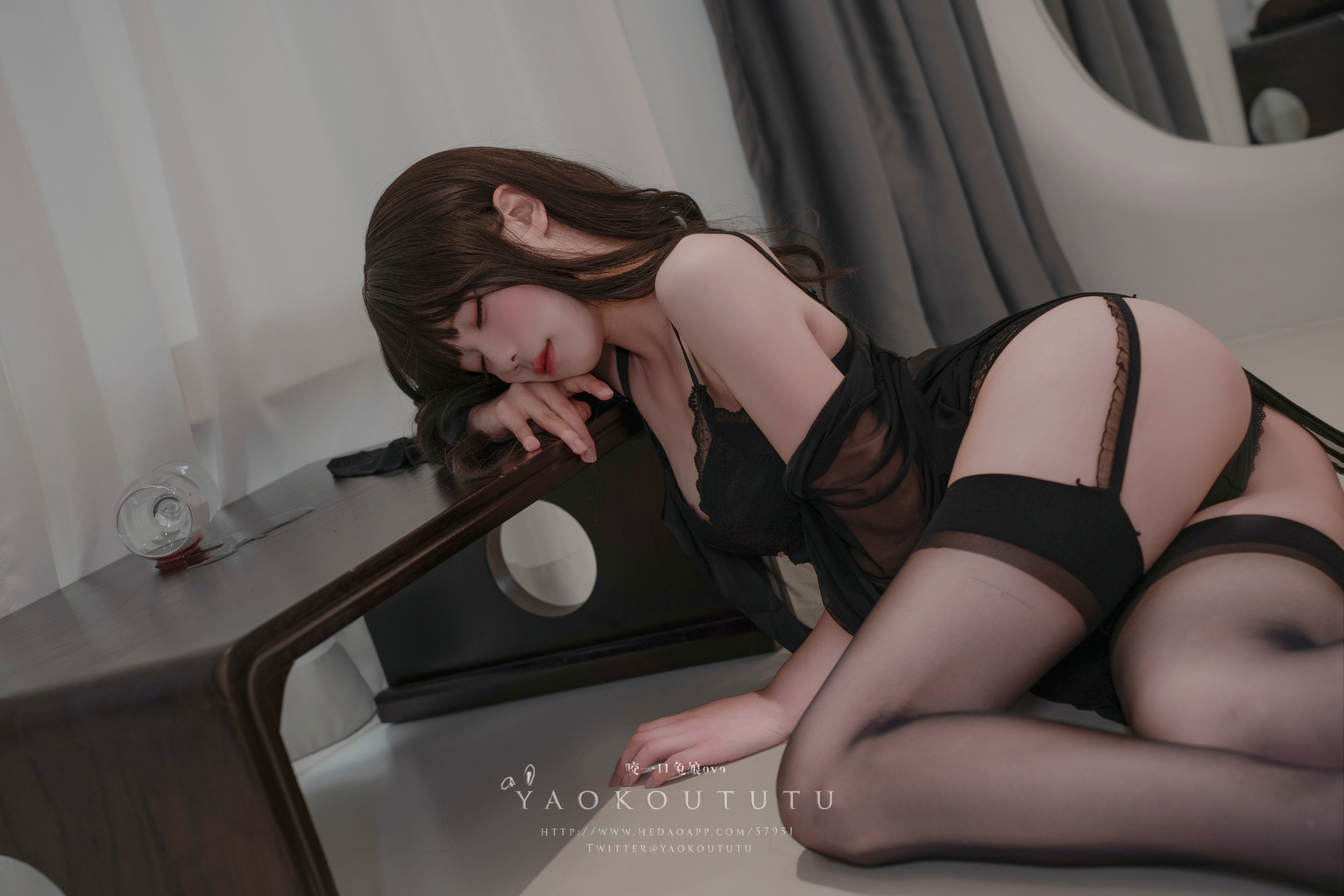 033
