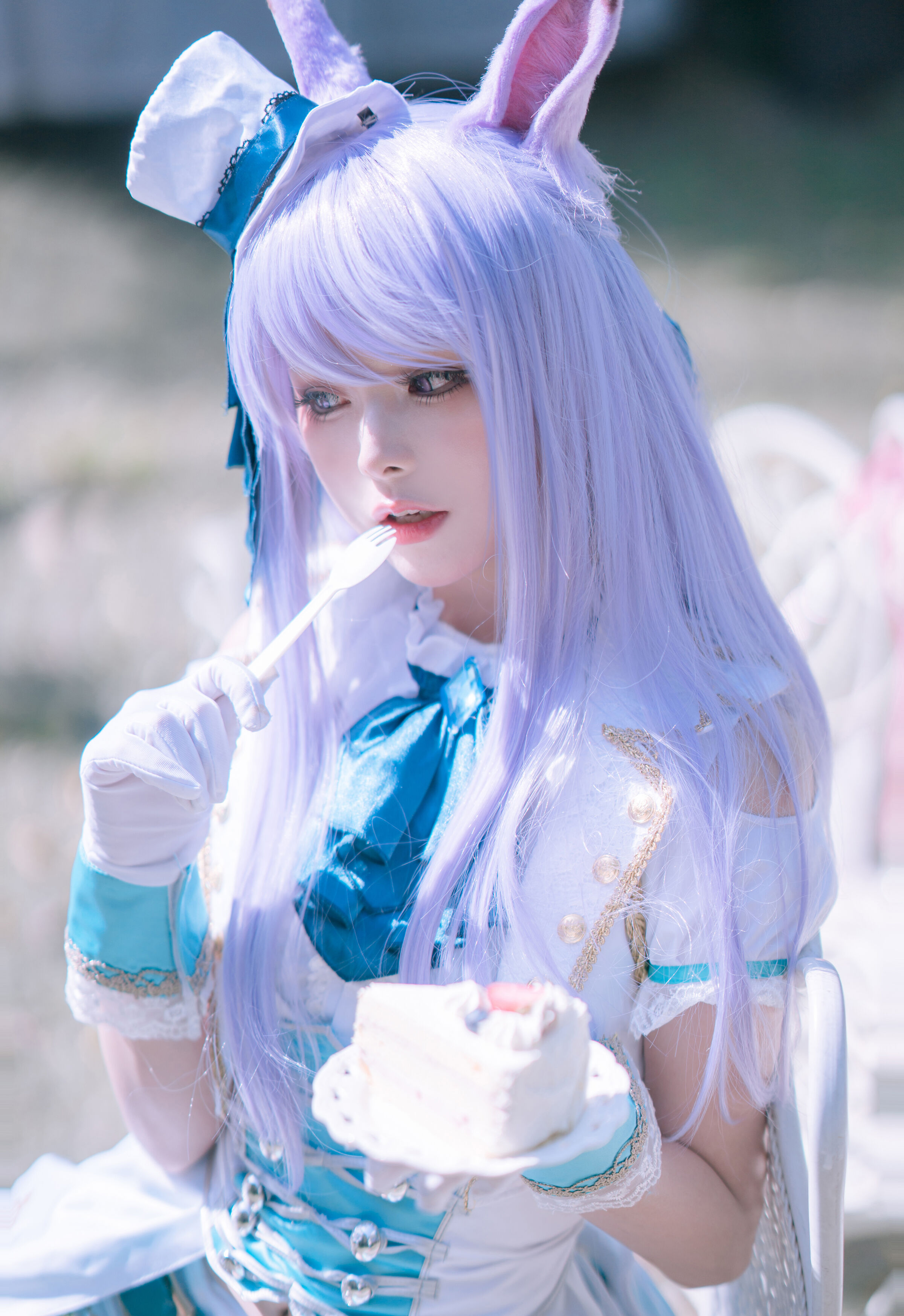 04