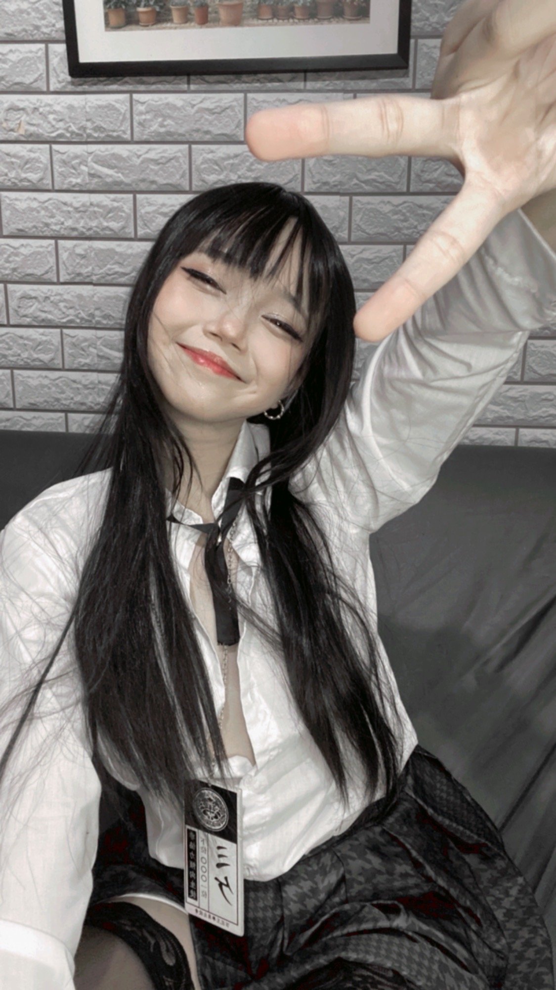 25