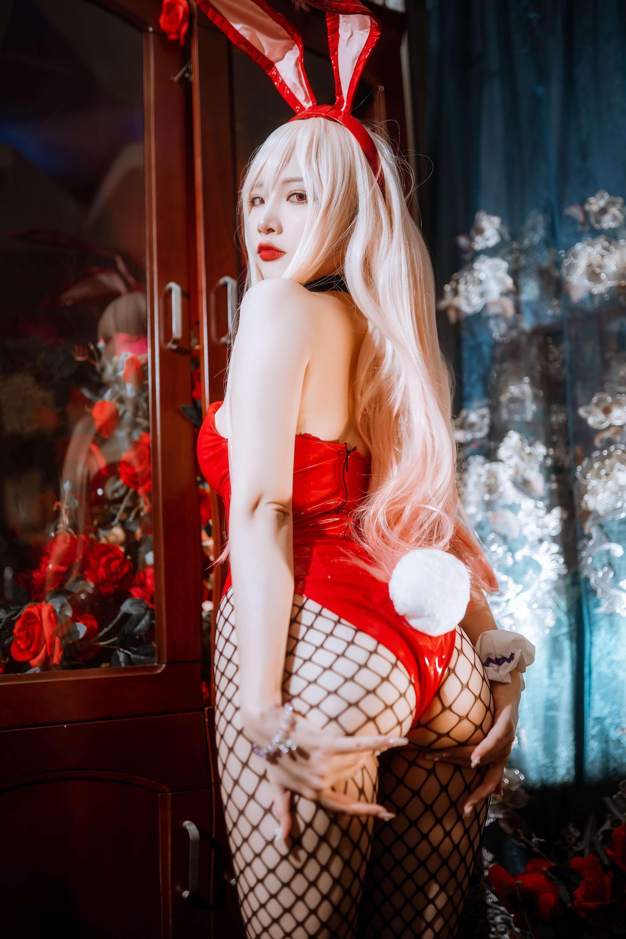 09