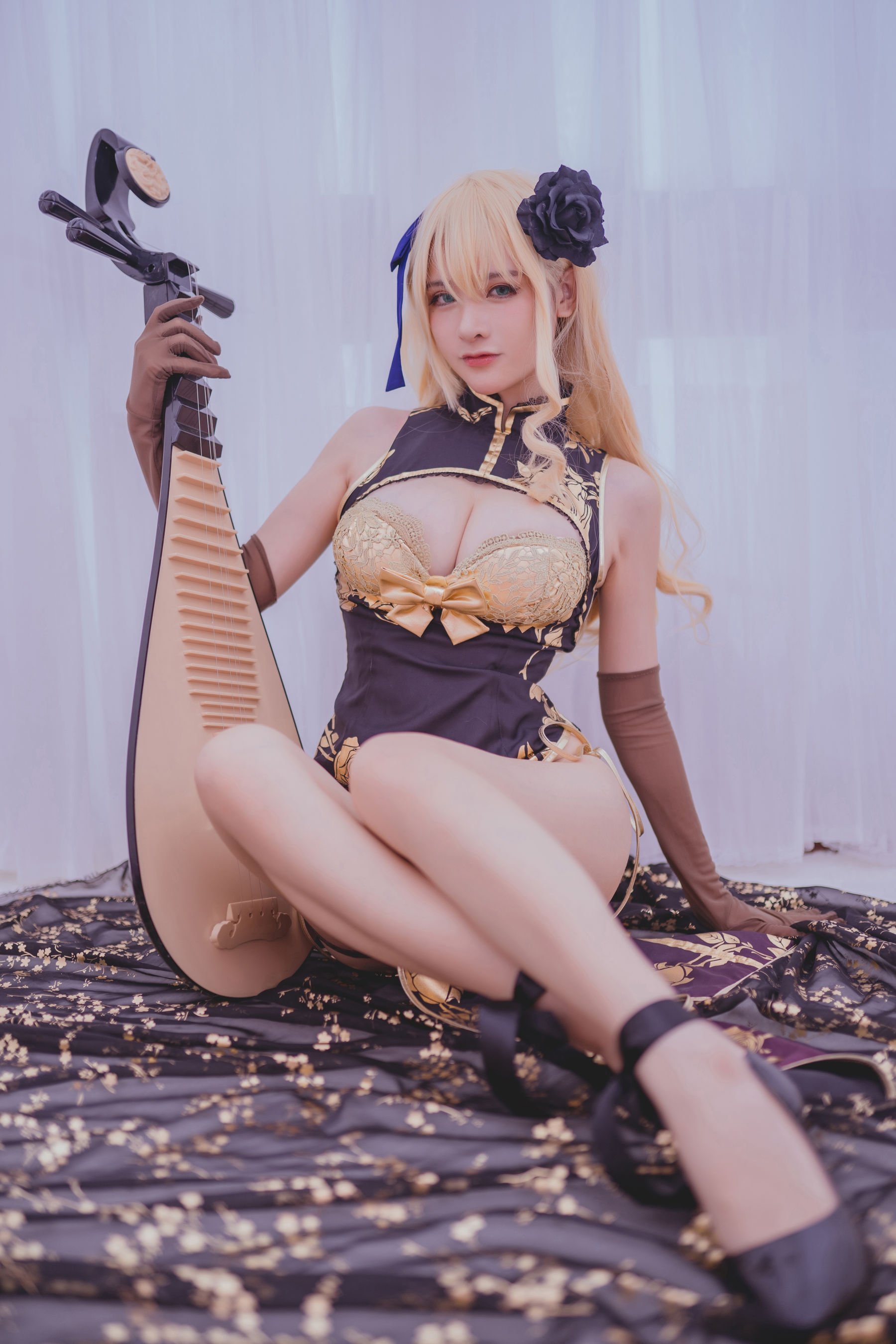 01
