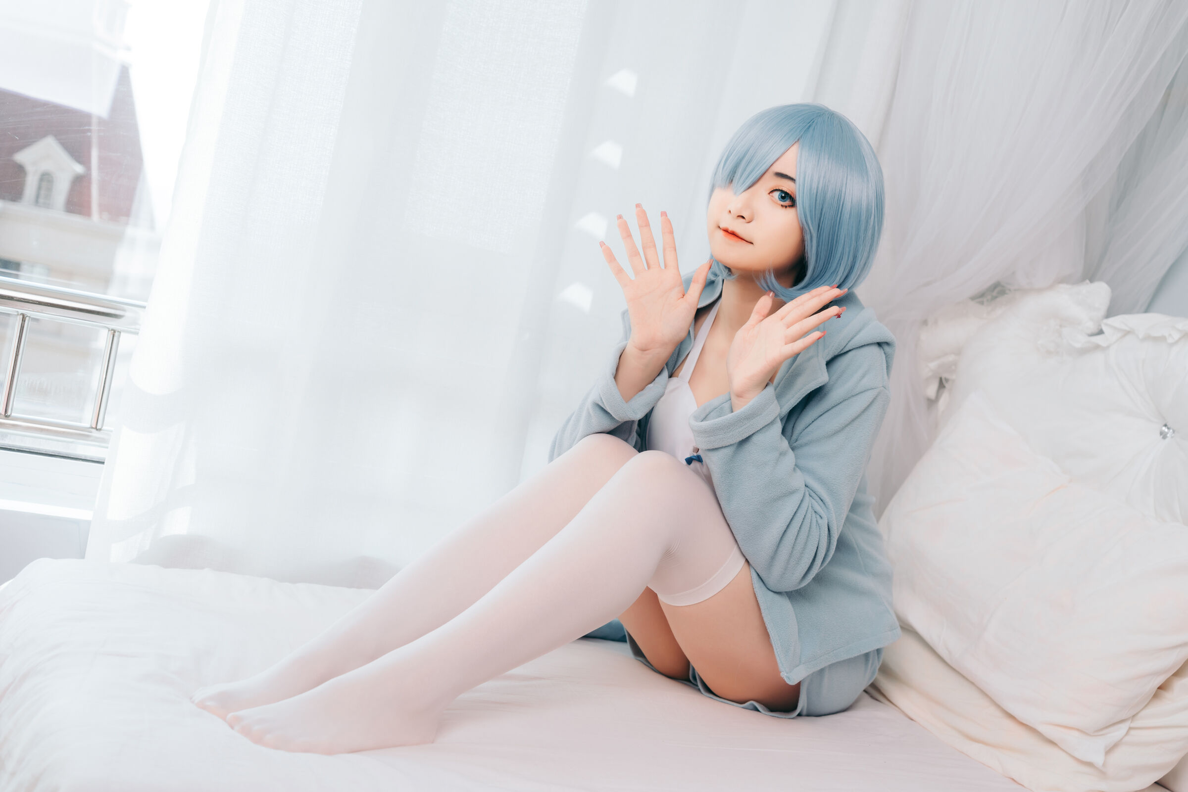 09