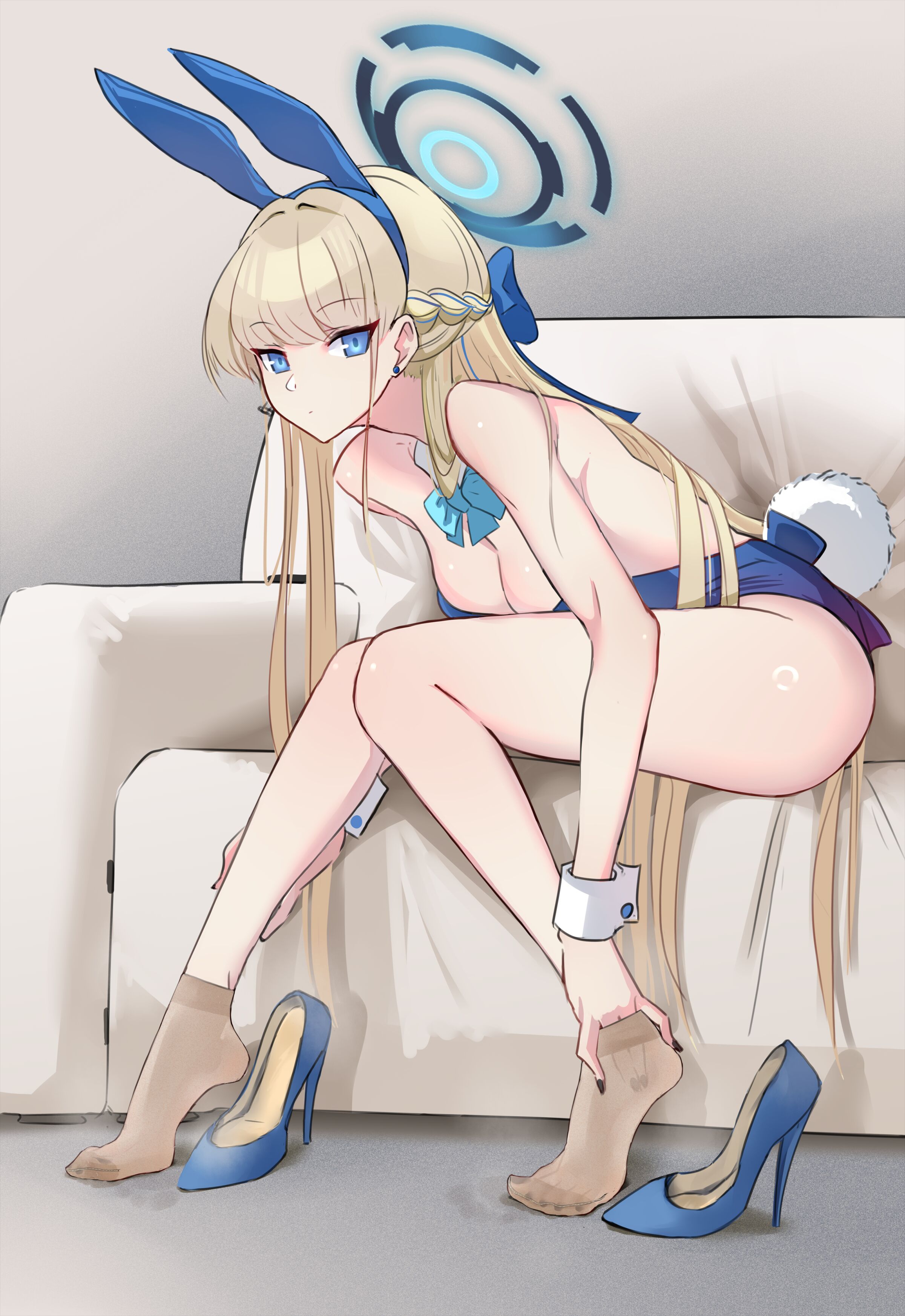 09