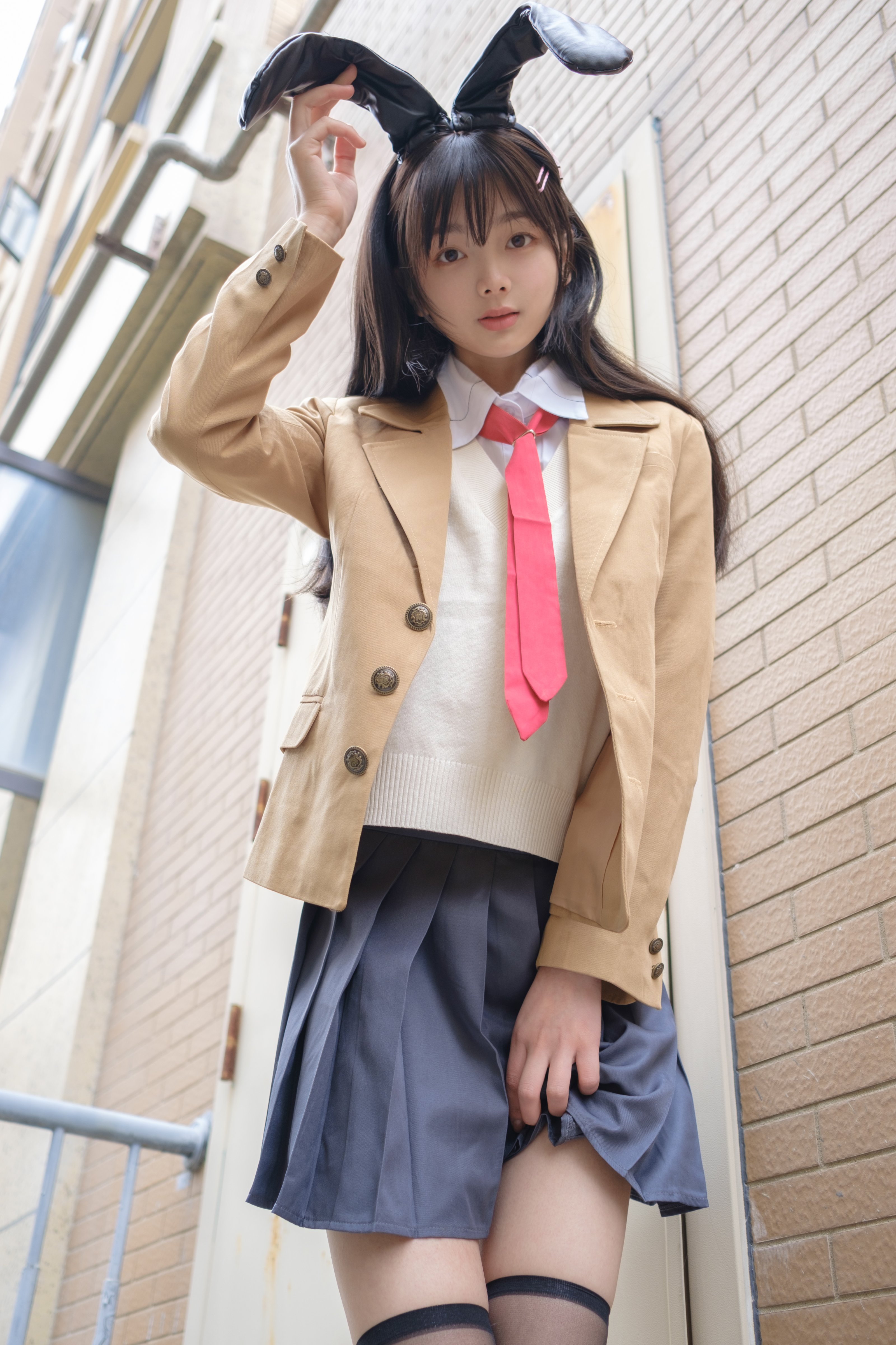 05