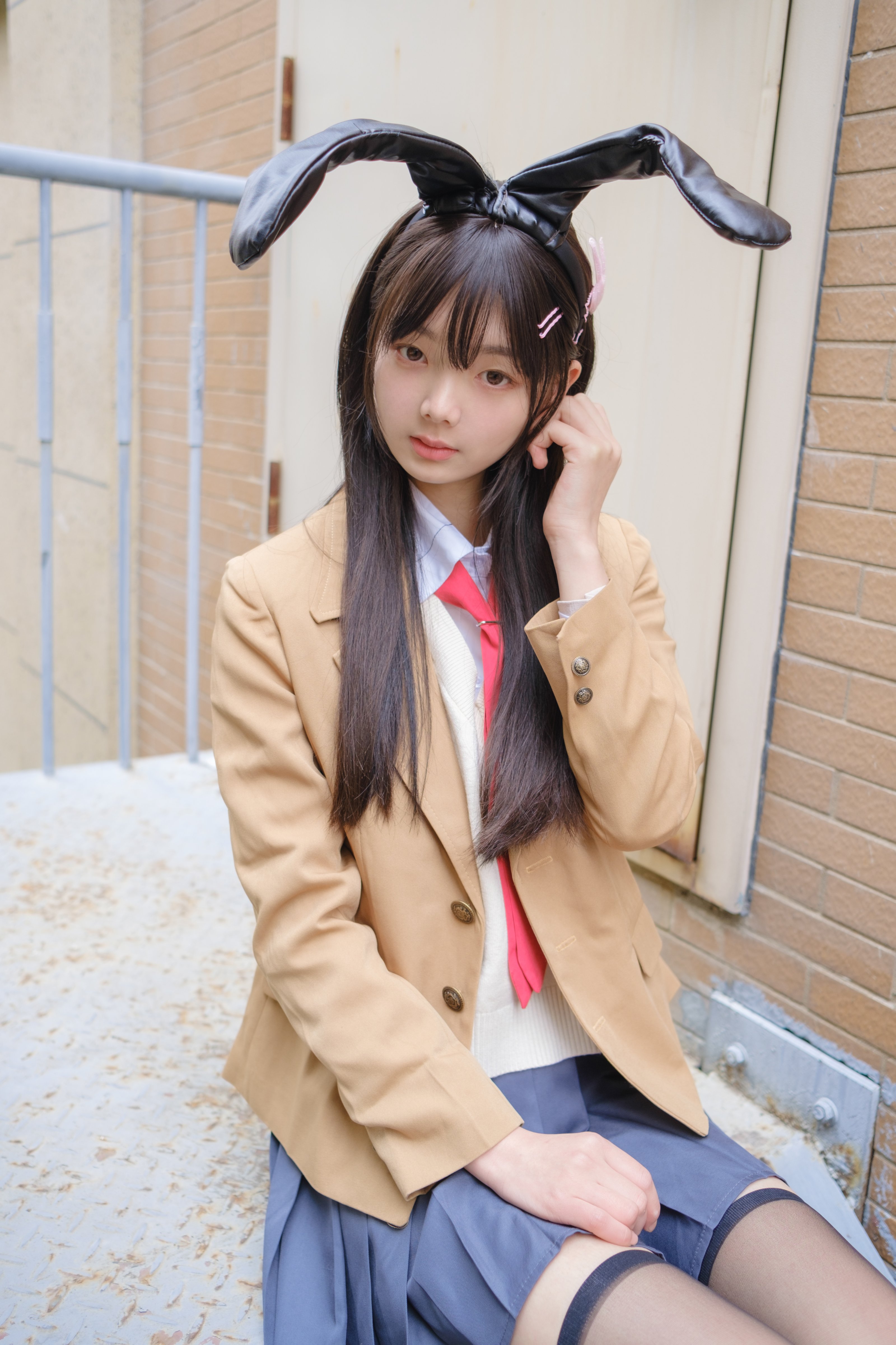 08