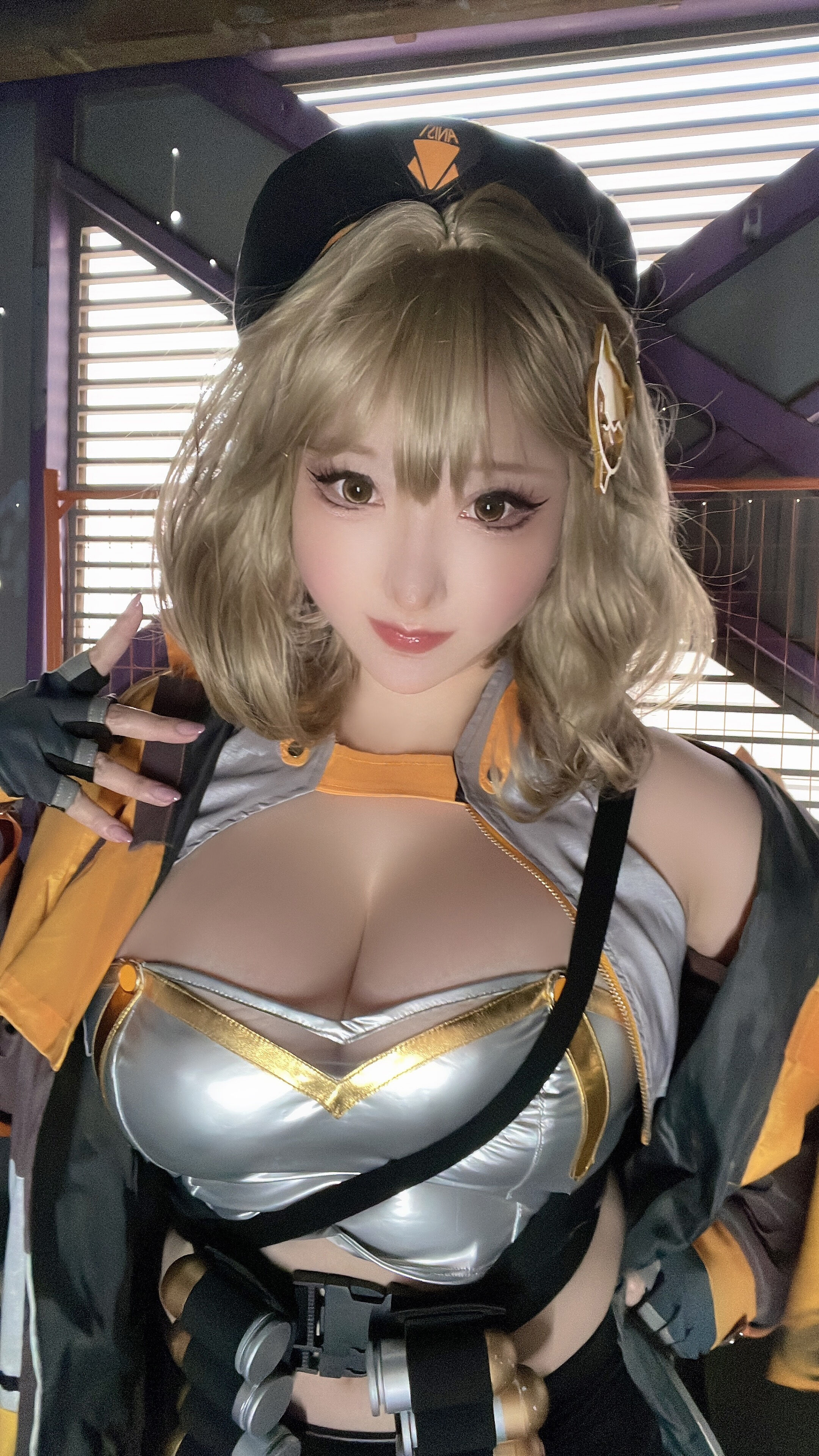 08