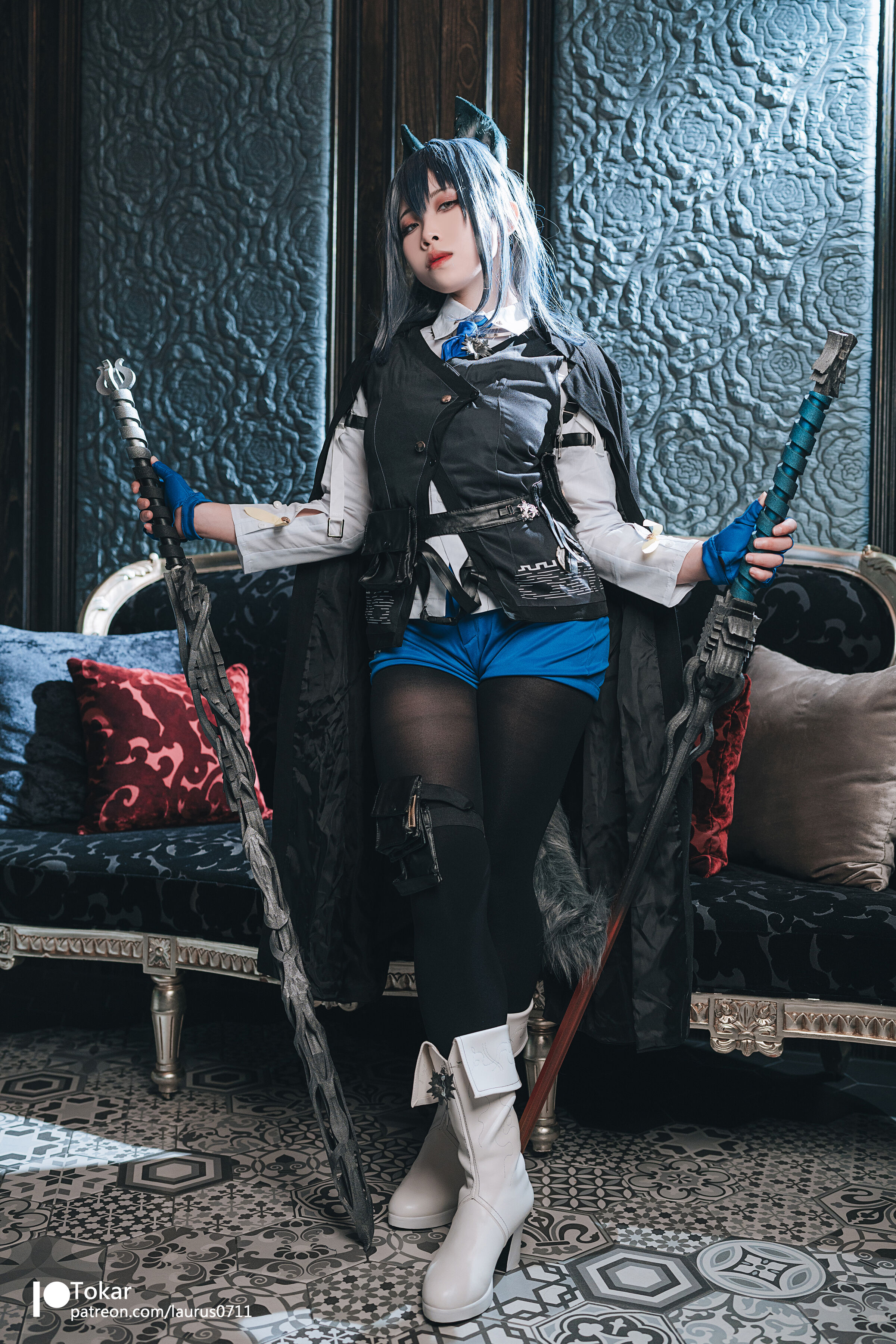 01