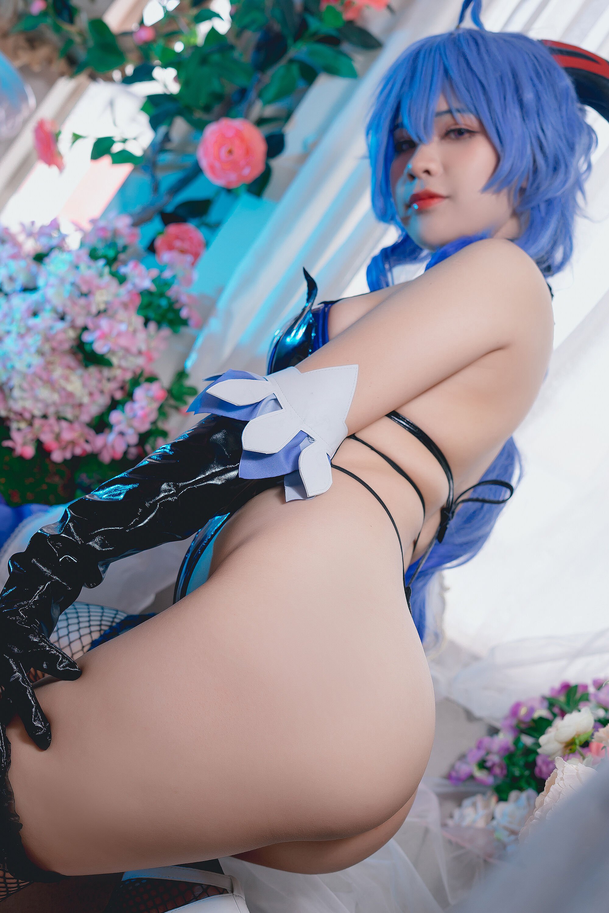 08