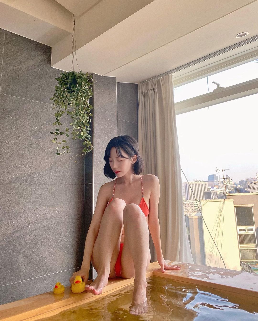 p719