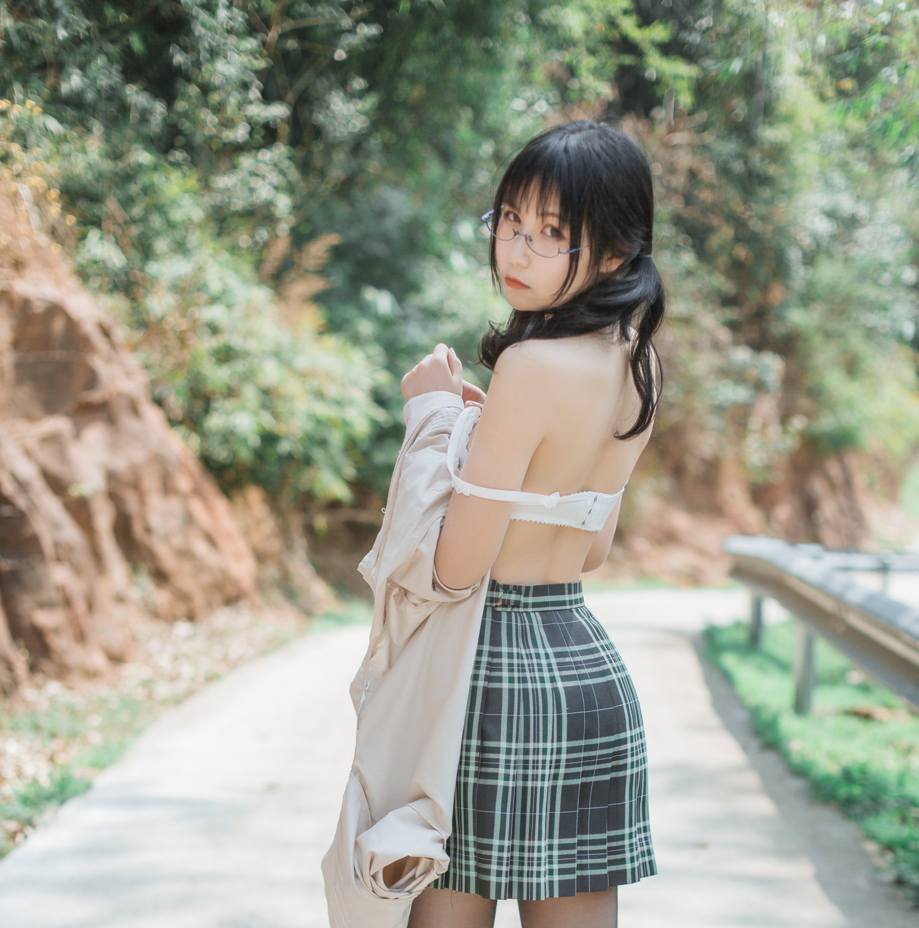 023
