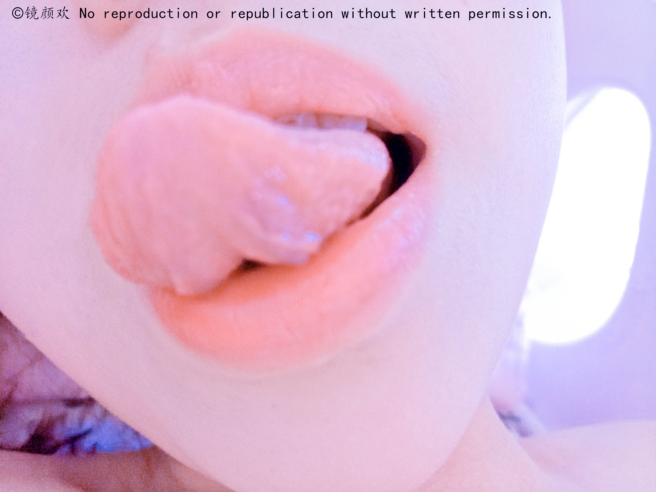 045