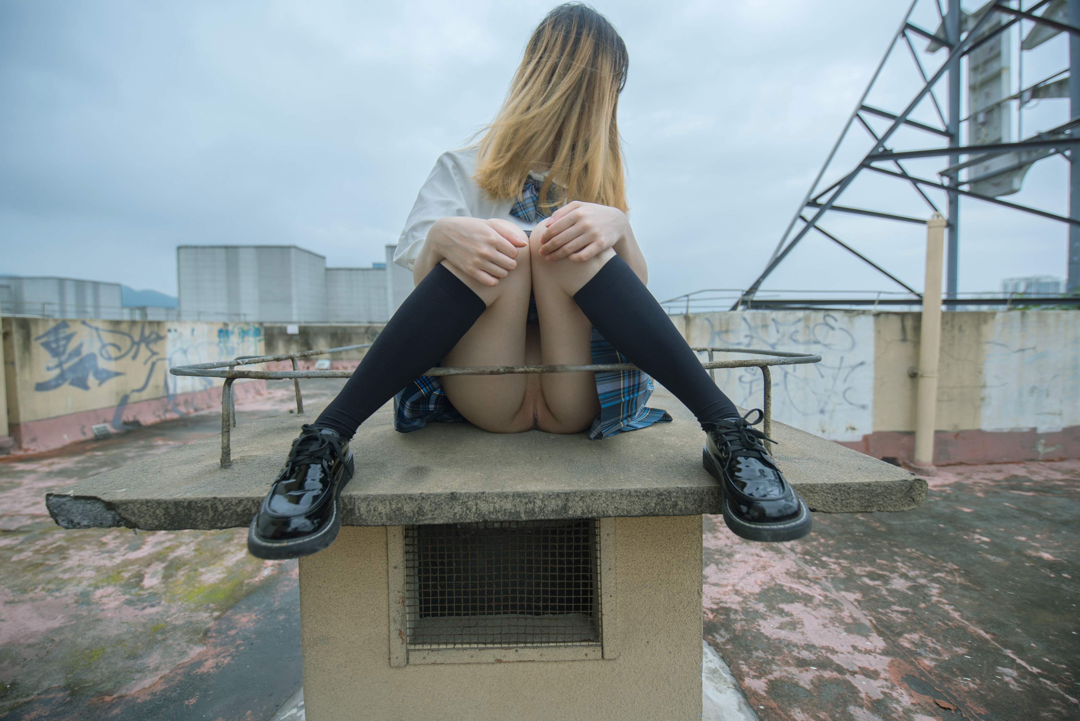 010