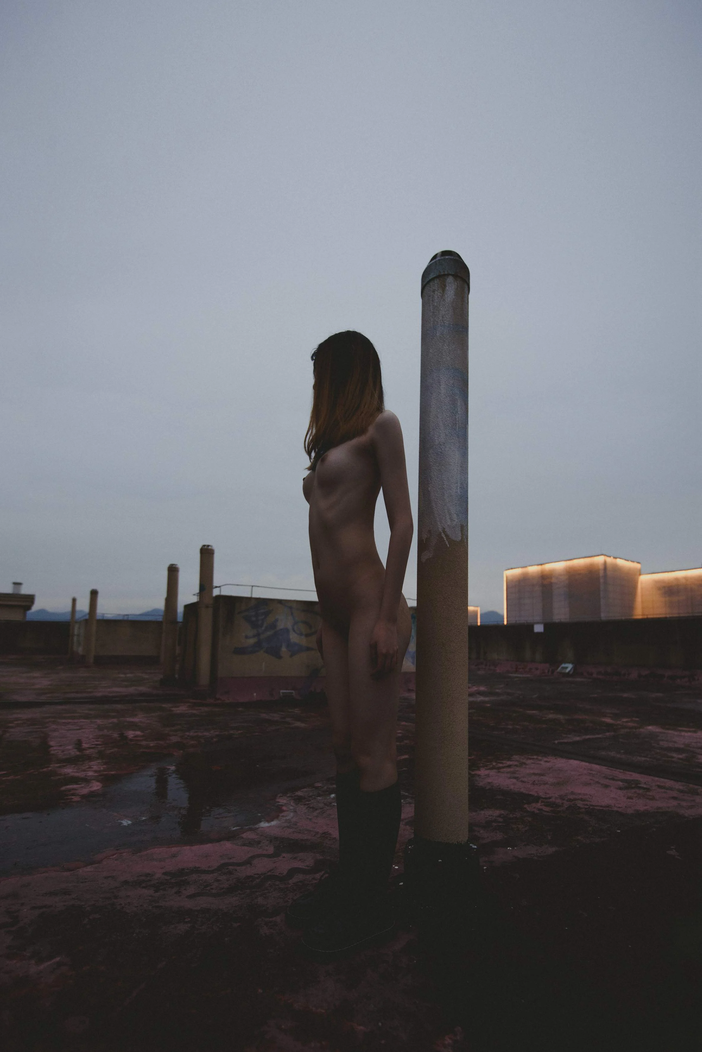 023