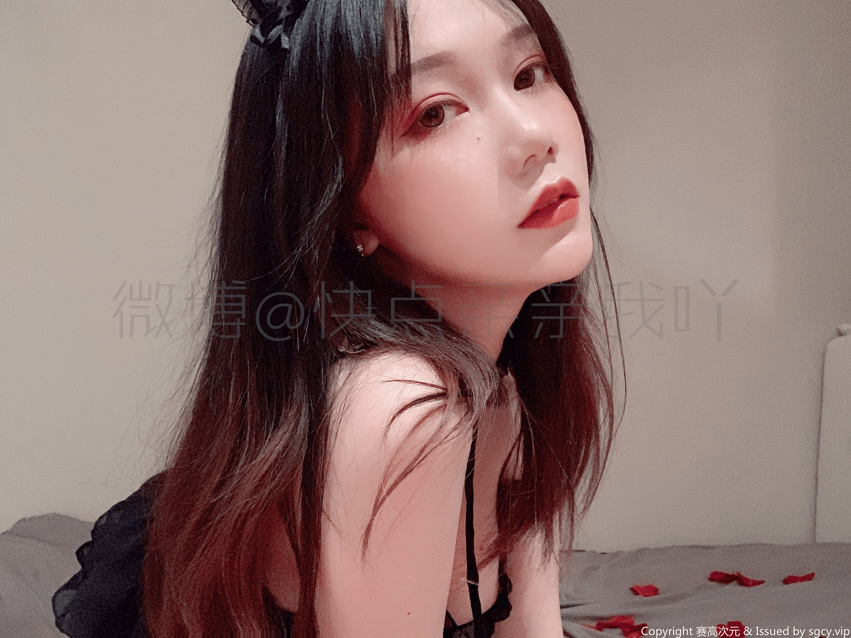 004