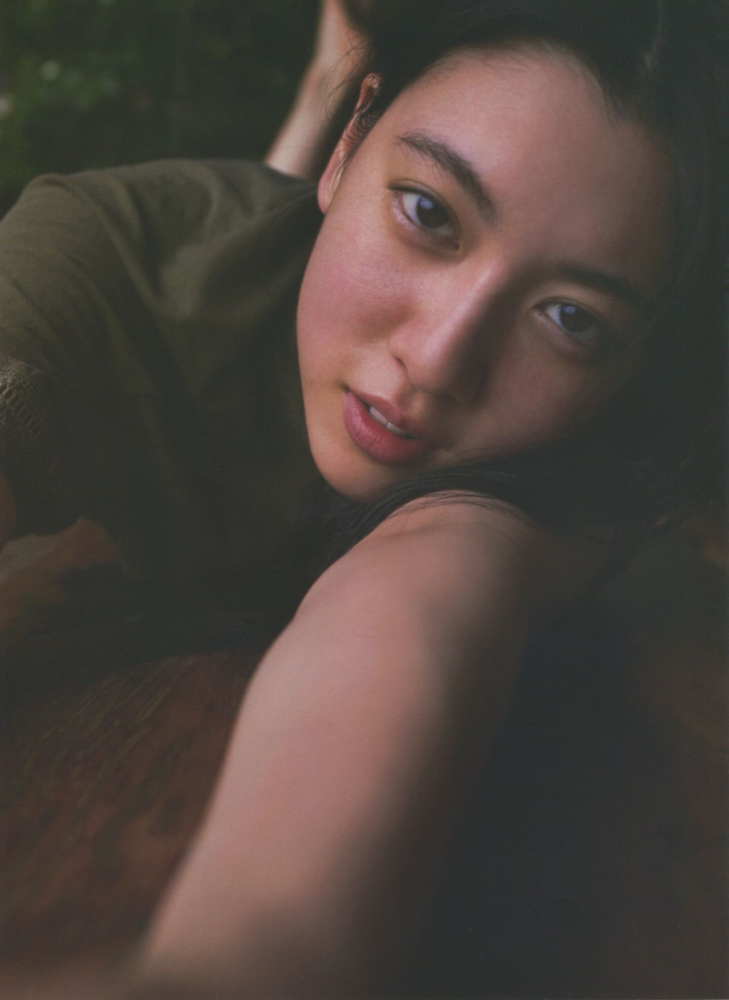043P