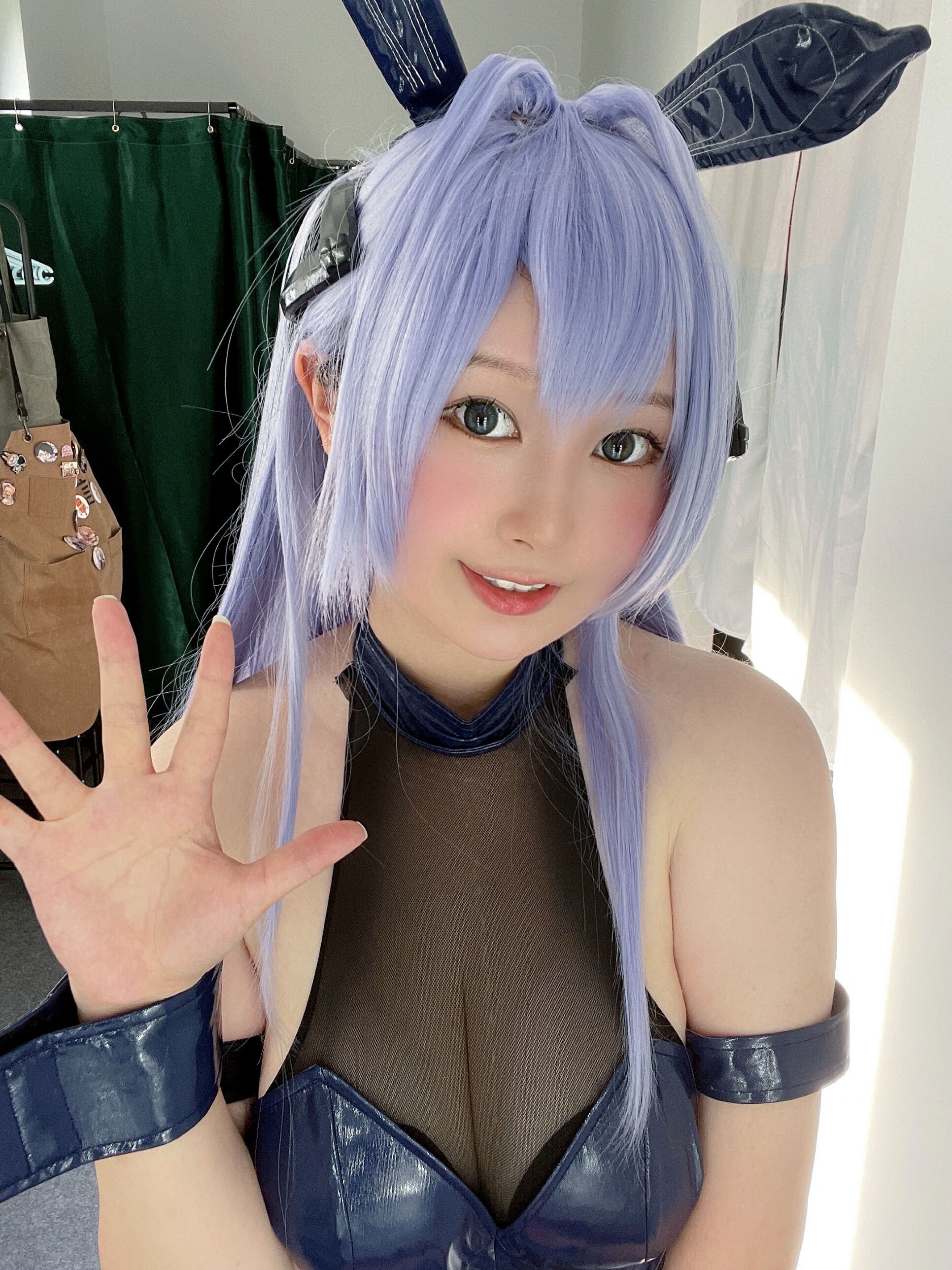 06
