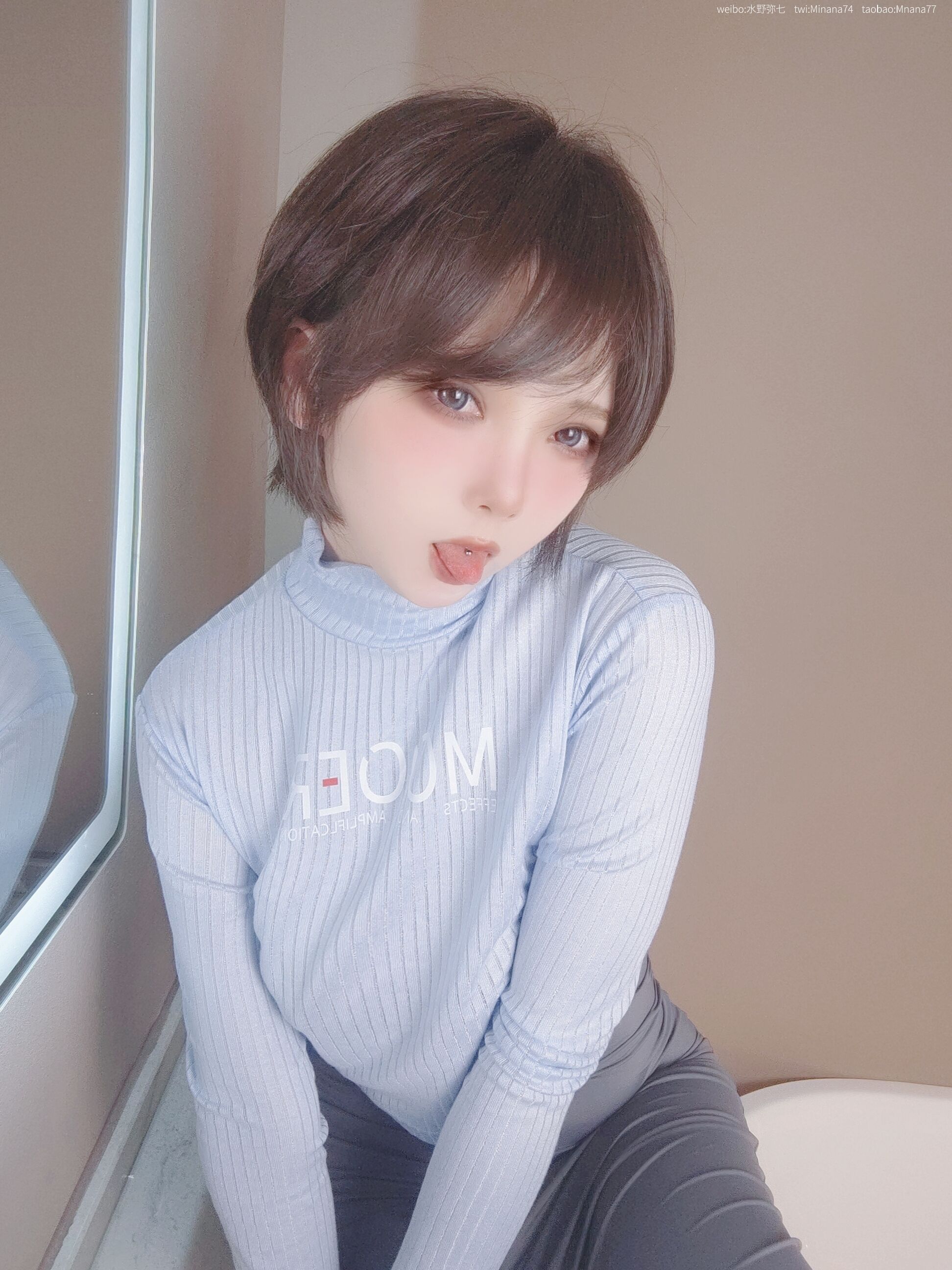 09