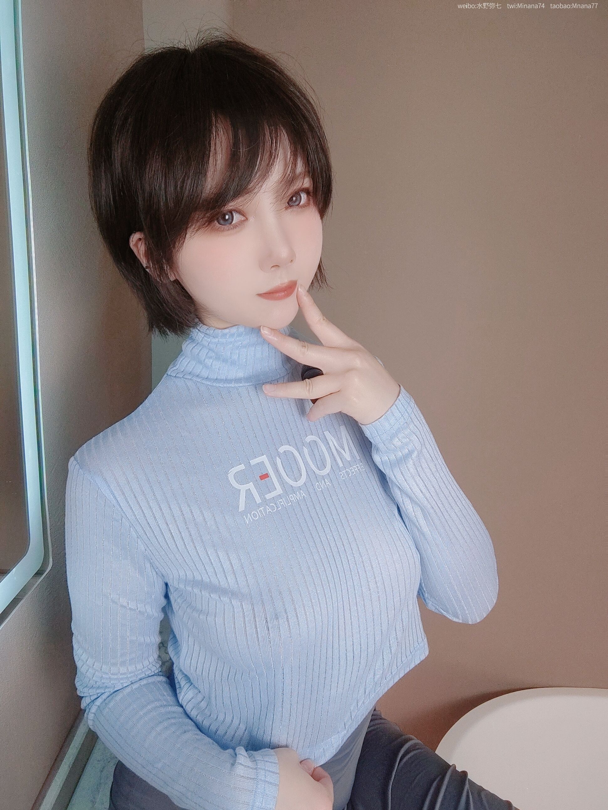 23