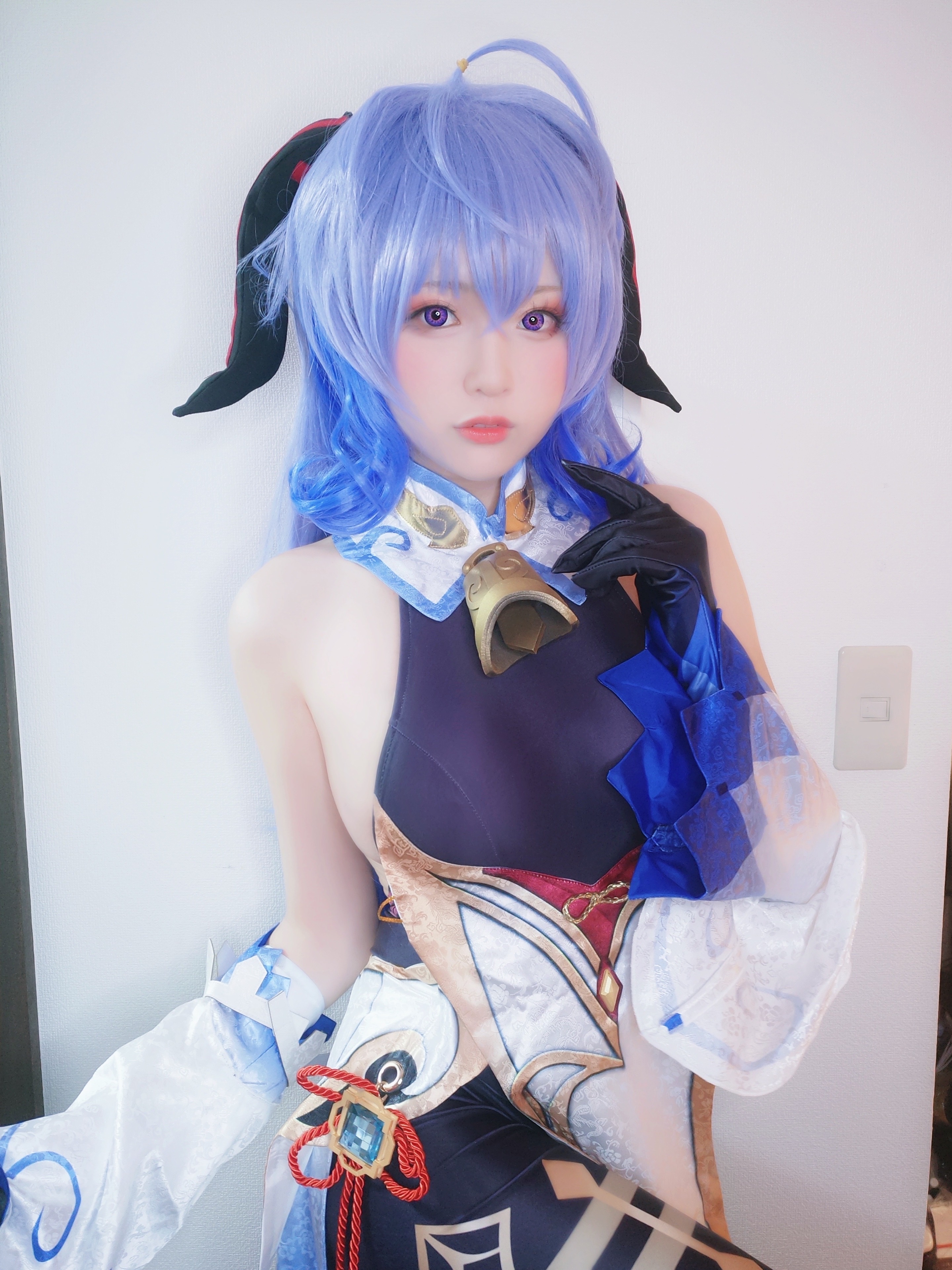06