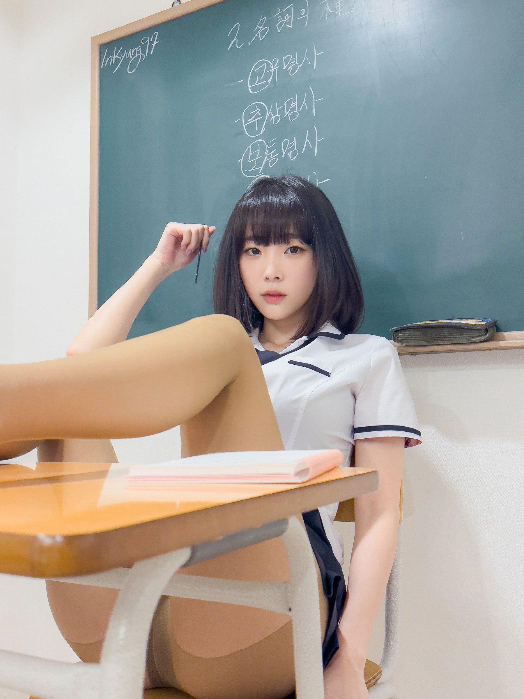 p43