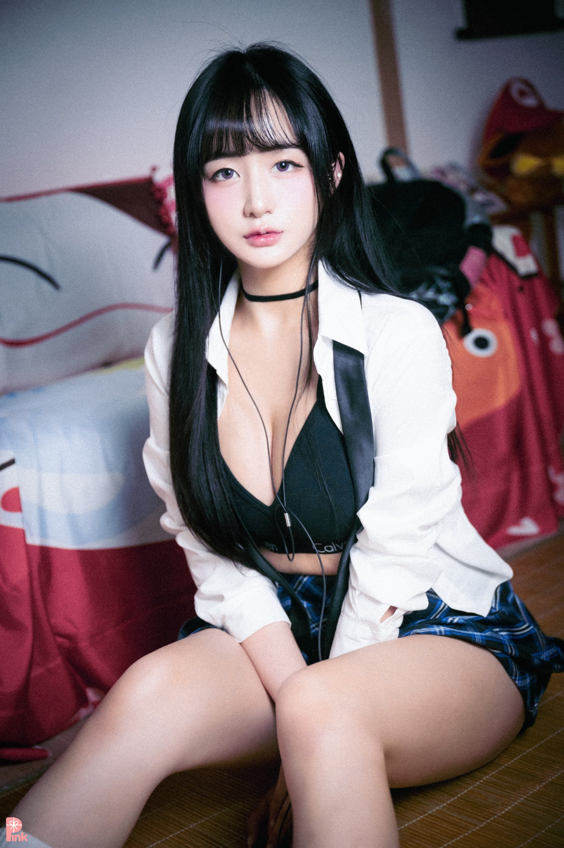 Nj_xwW1Pn7-dezT-