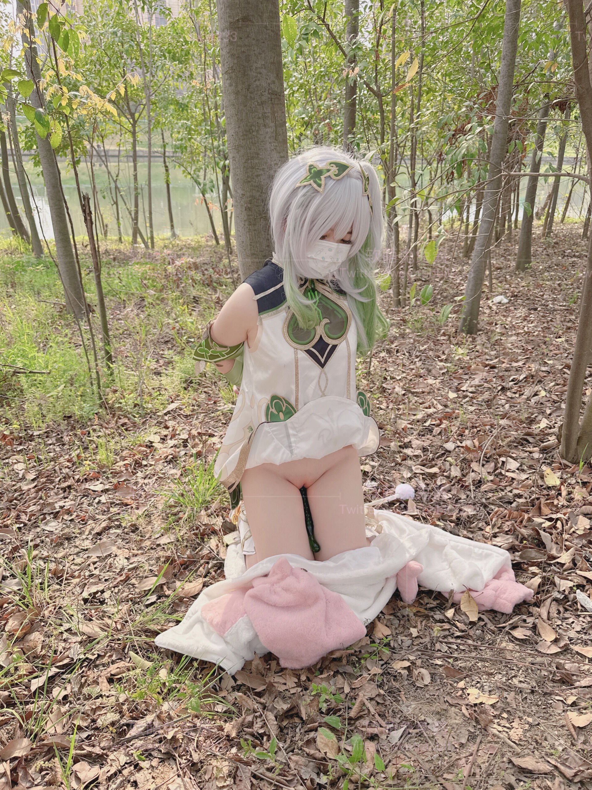 040