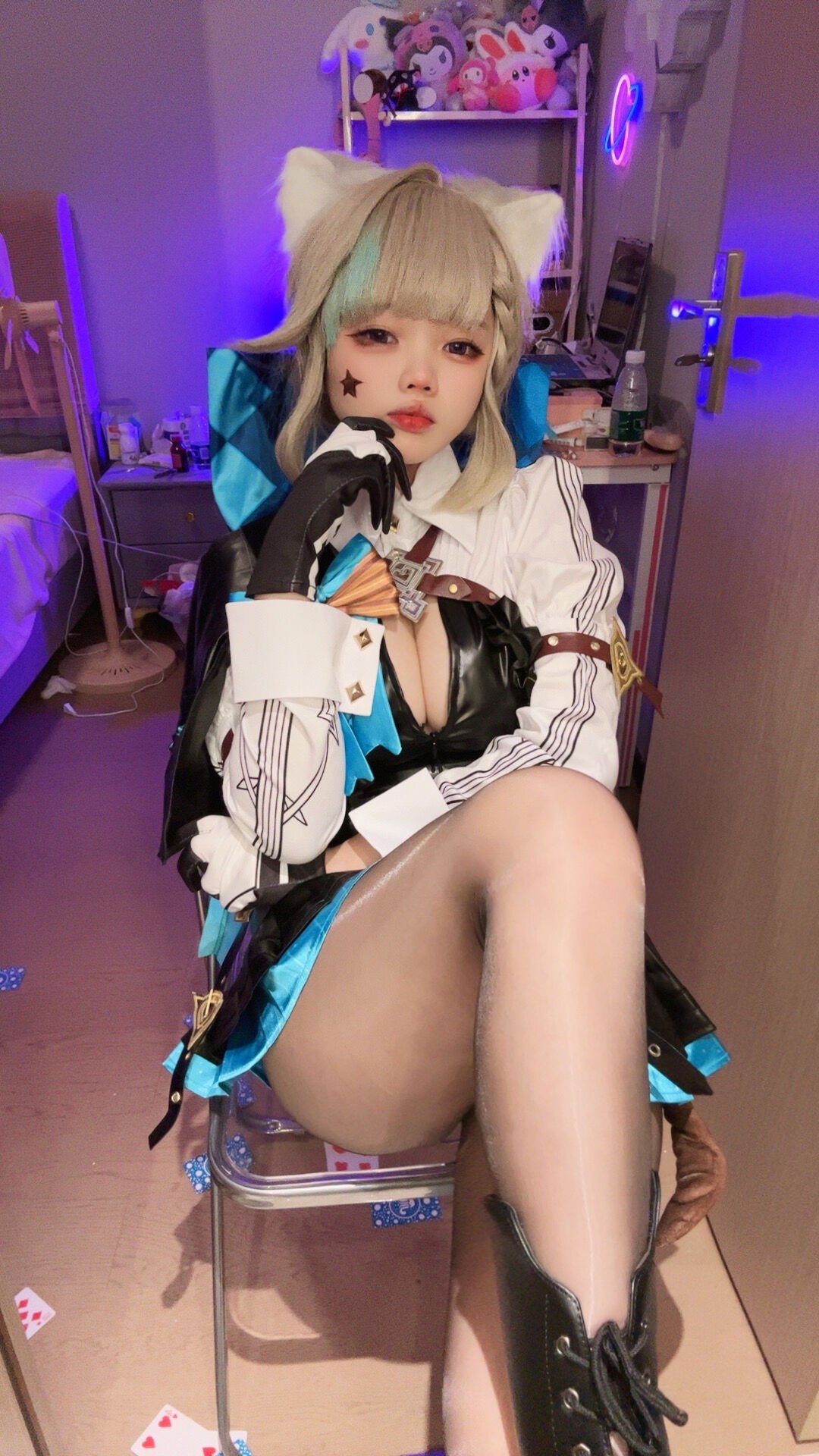 09