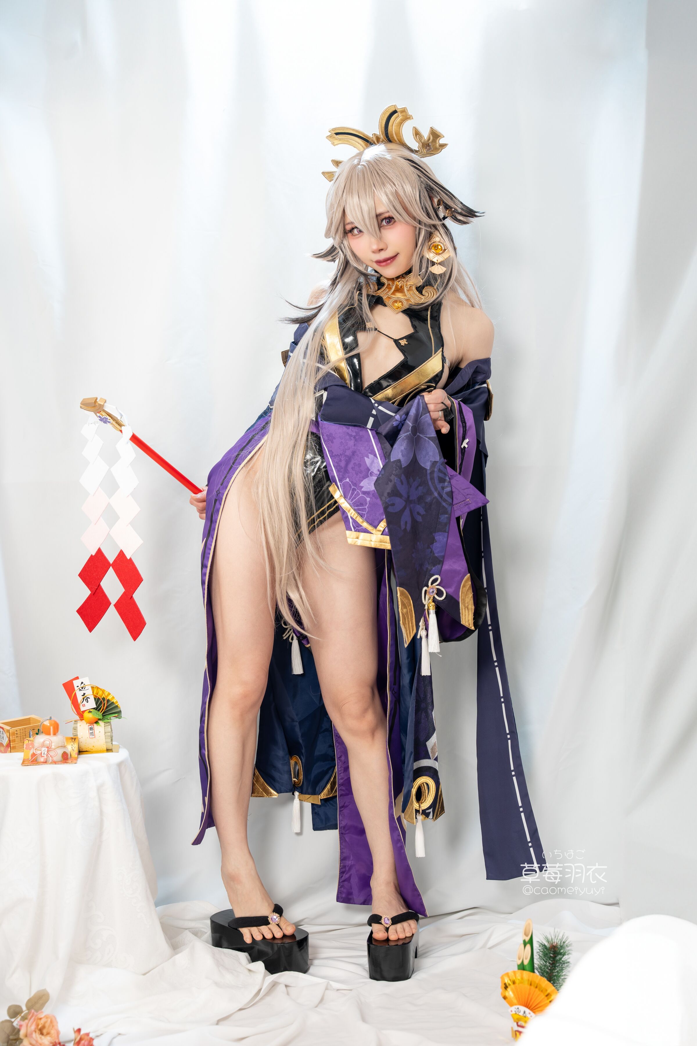 01