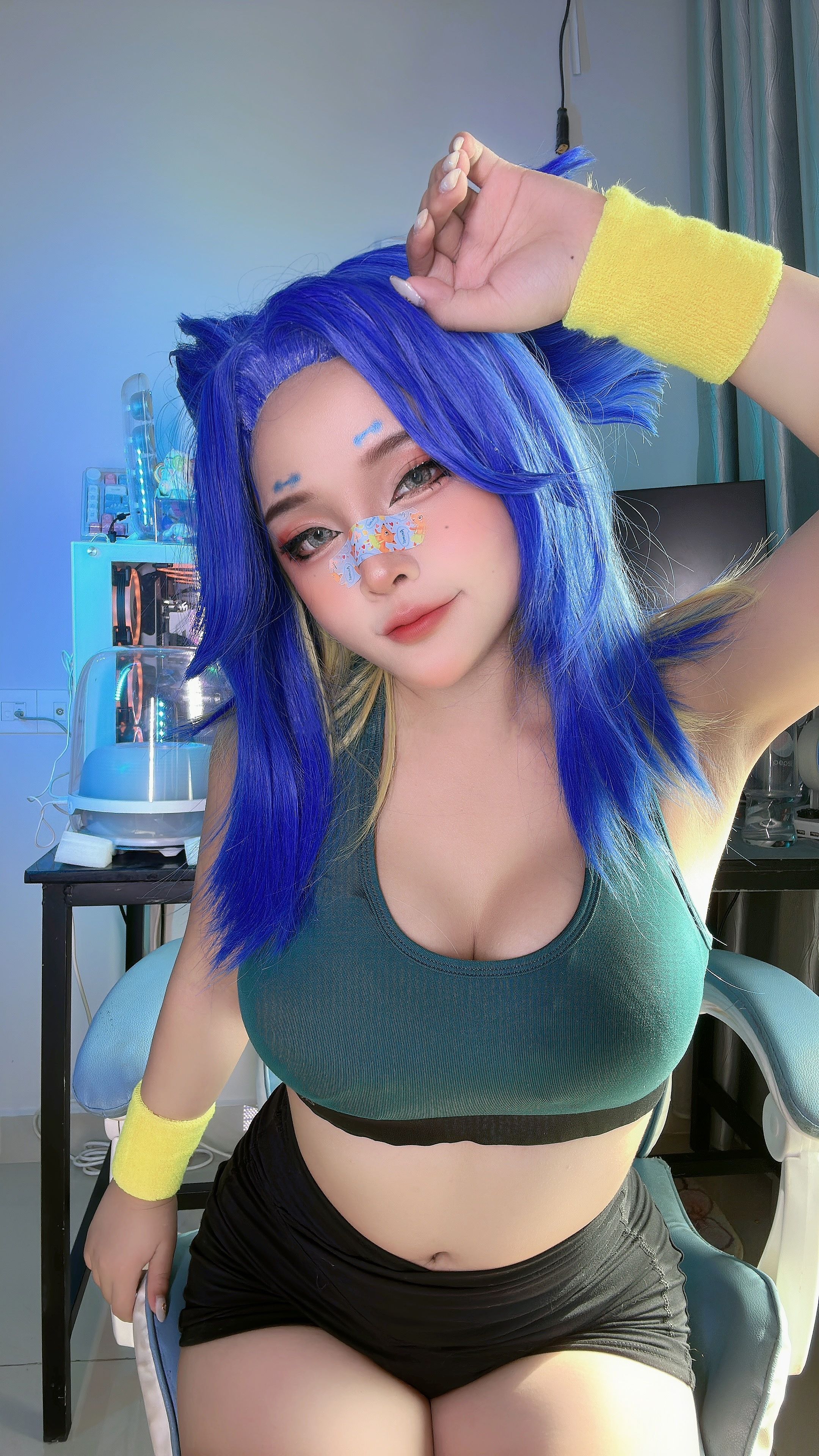 04
