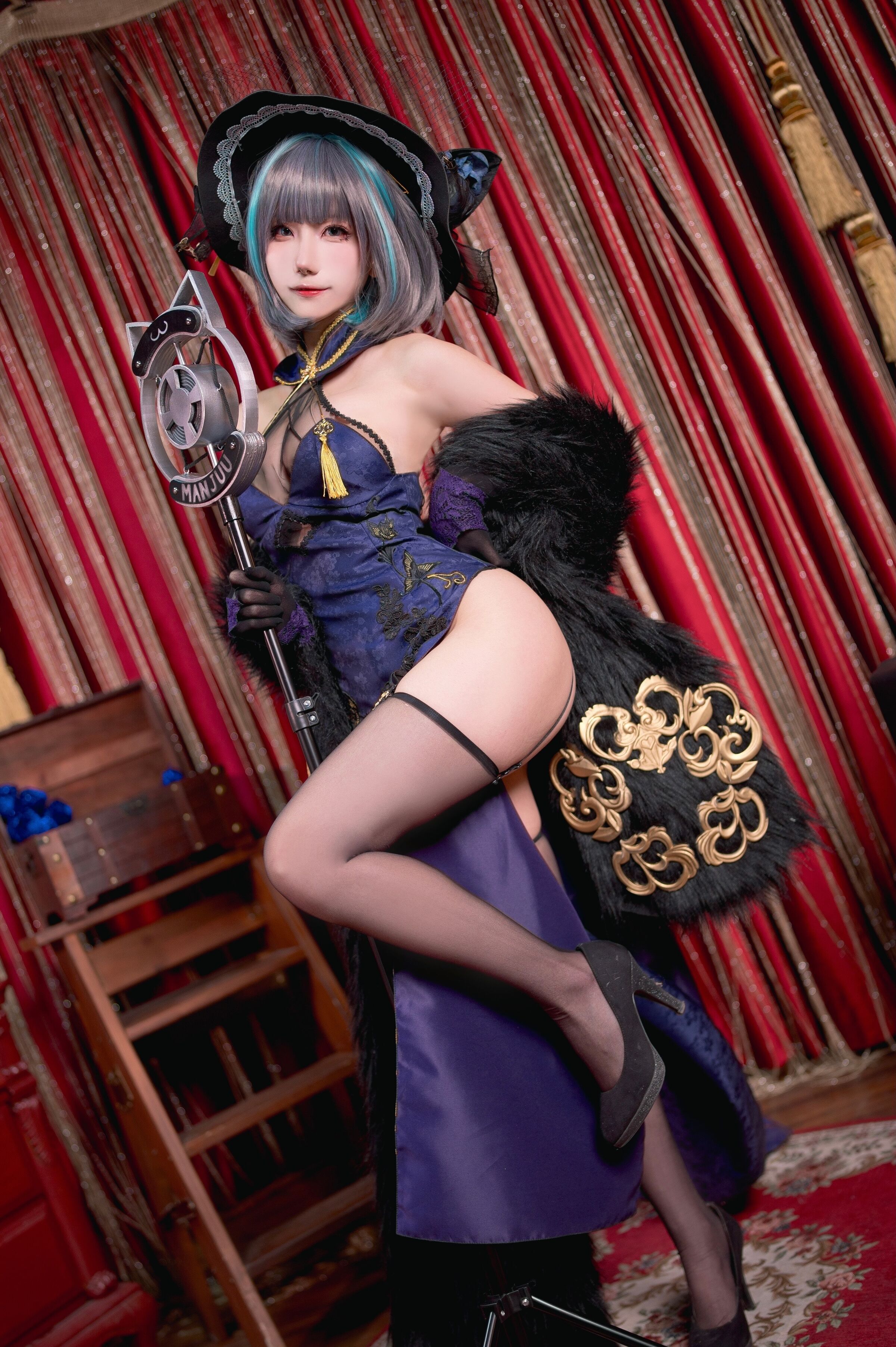 01