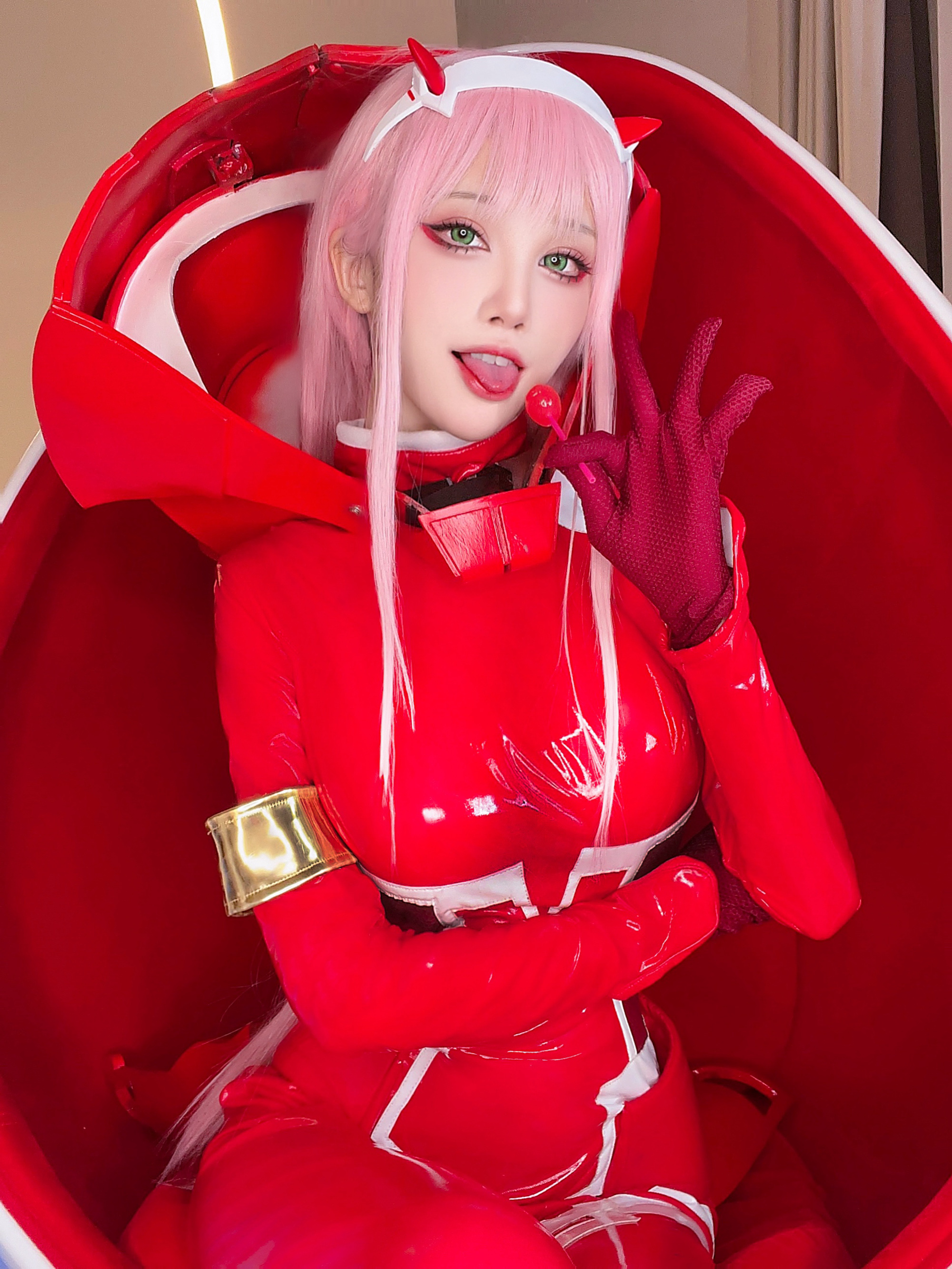 04