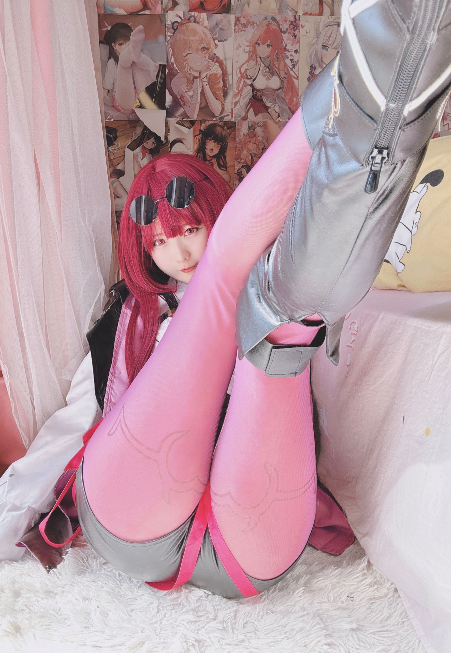06