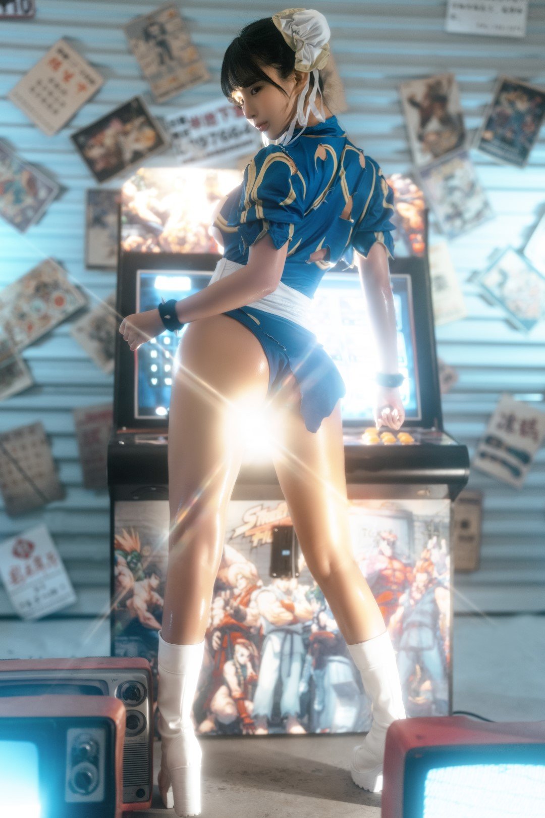 33