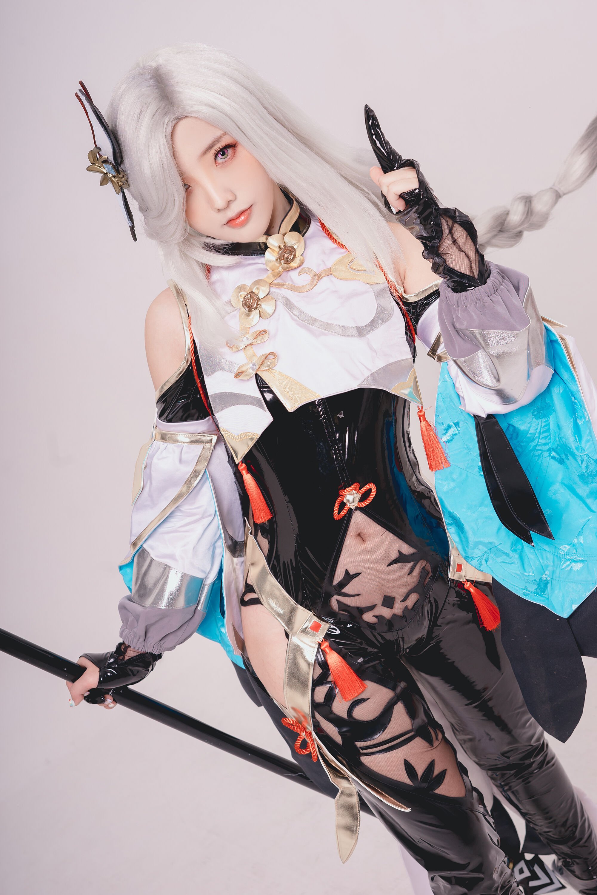 01
