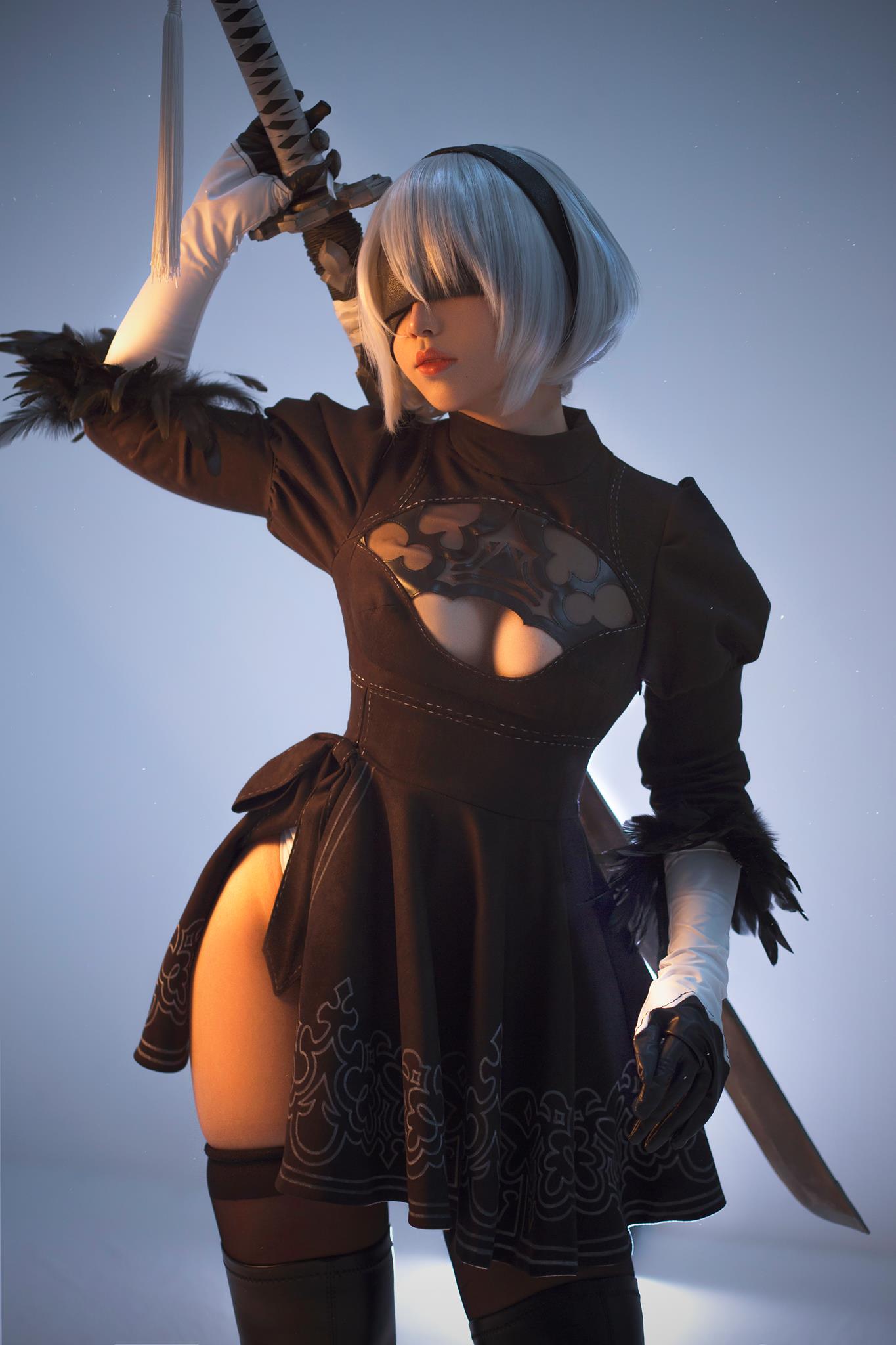 06