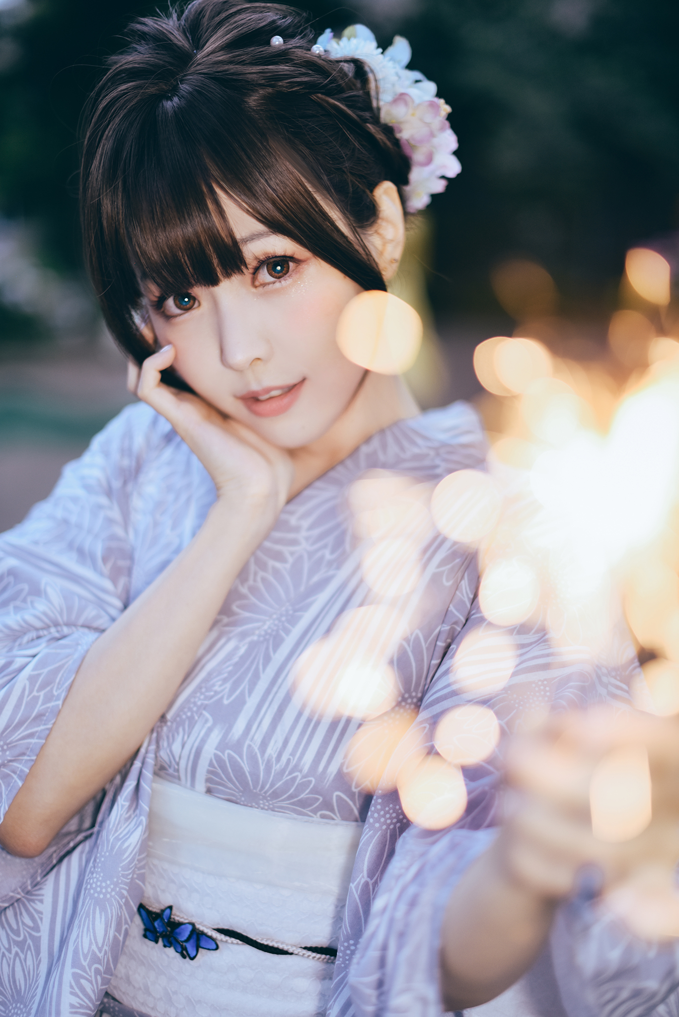 1 (19)
