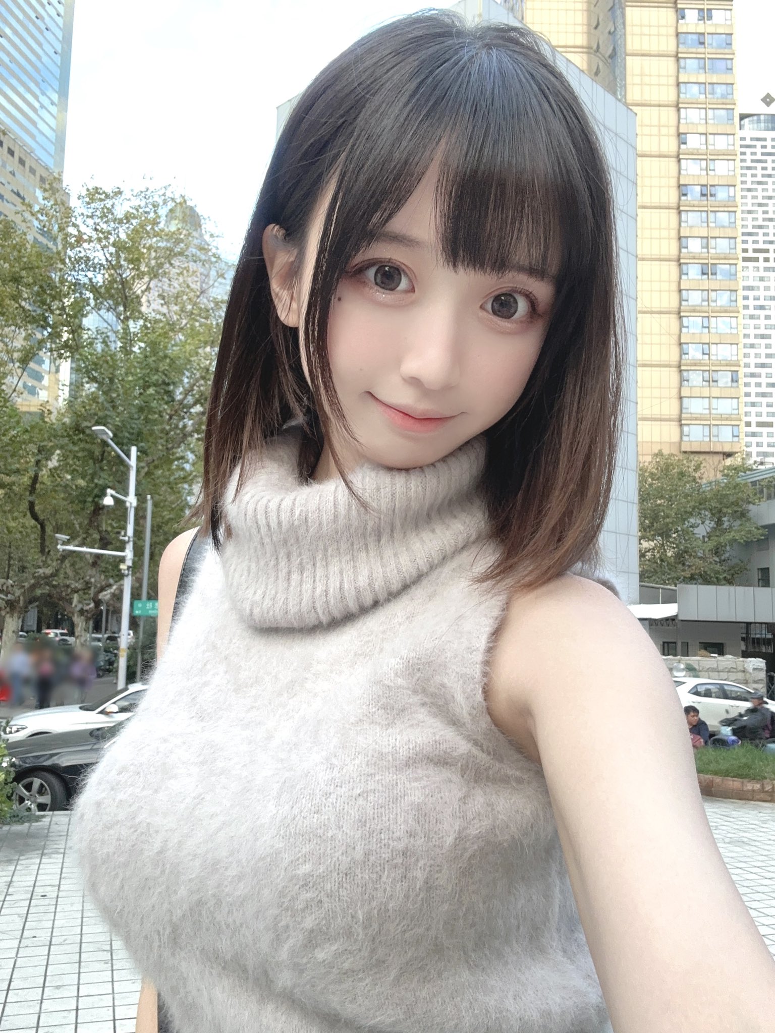 p103