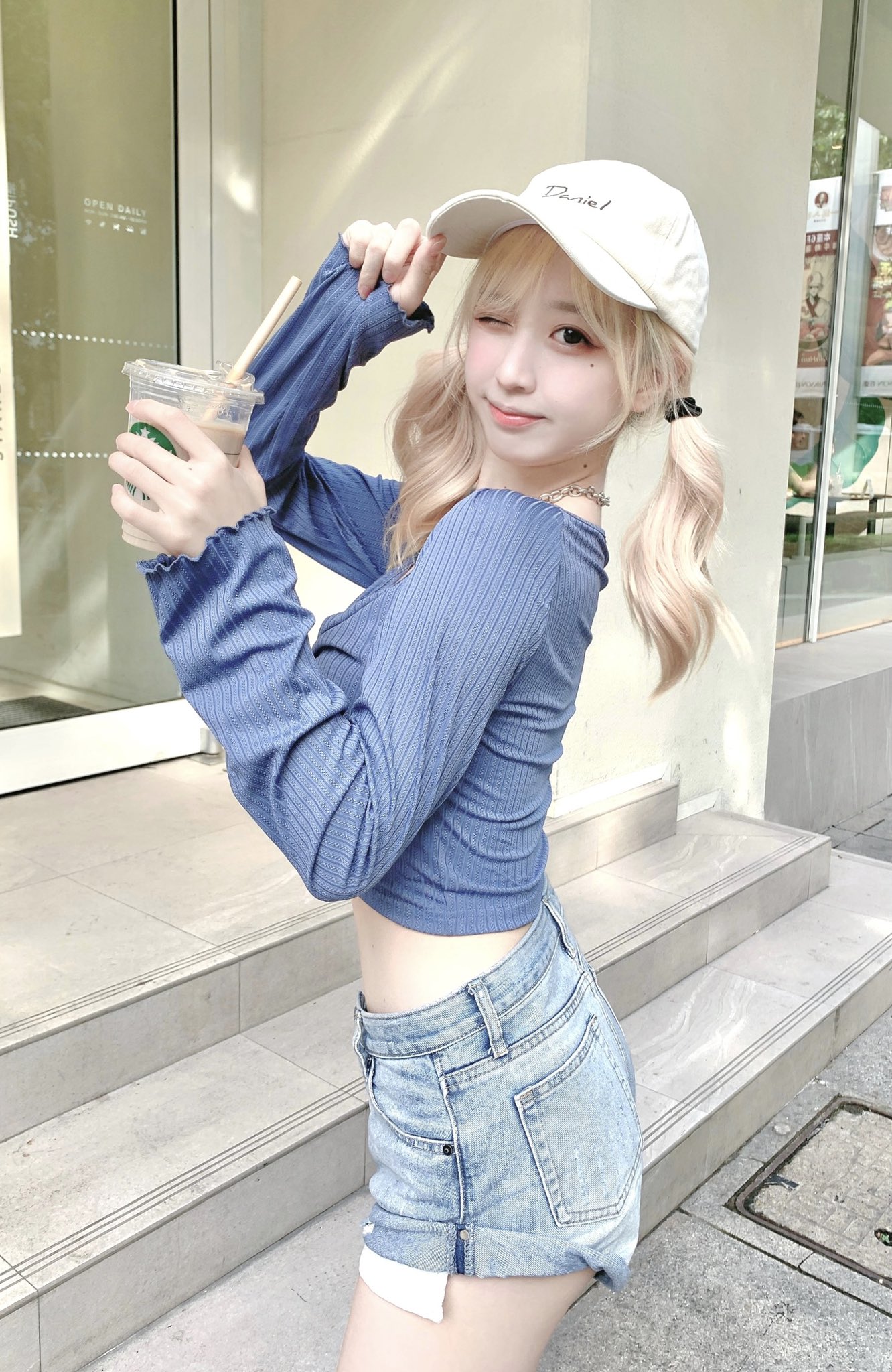 p90
