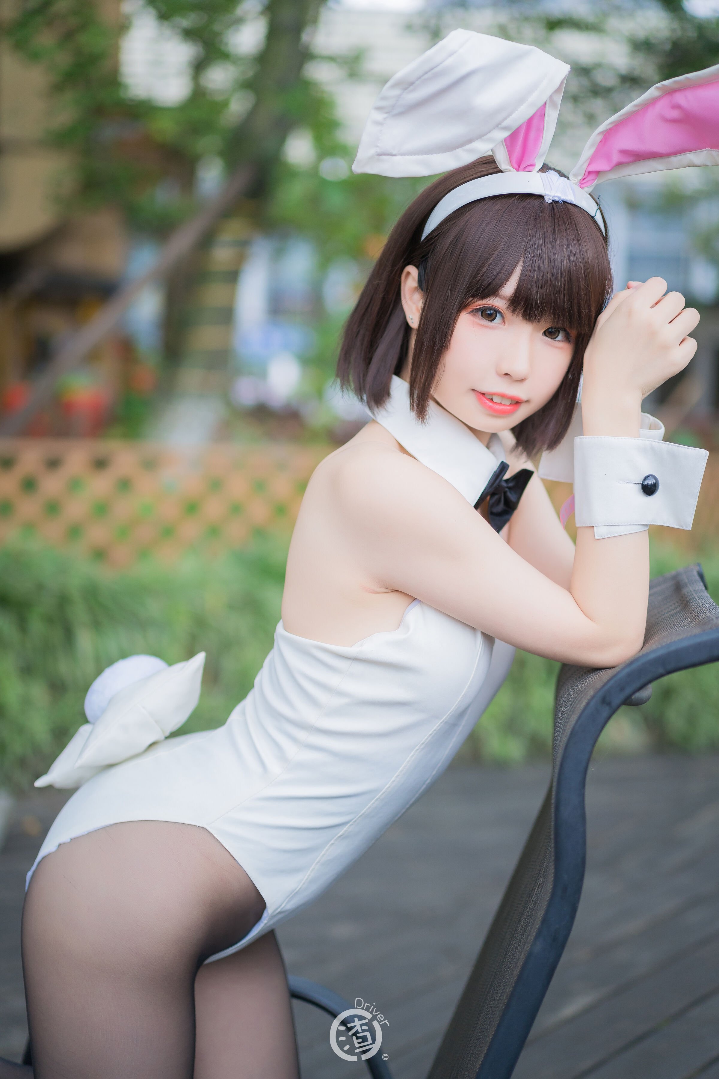 06