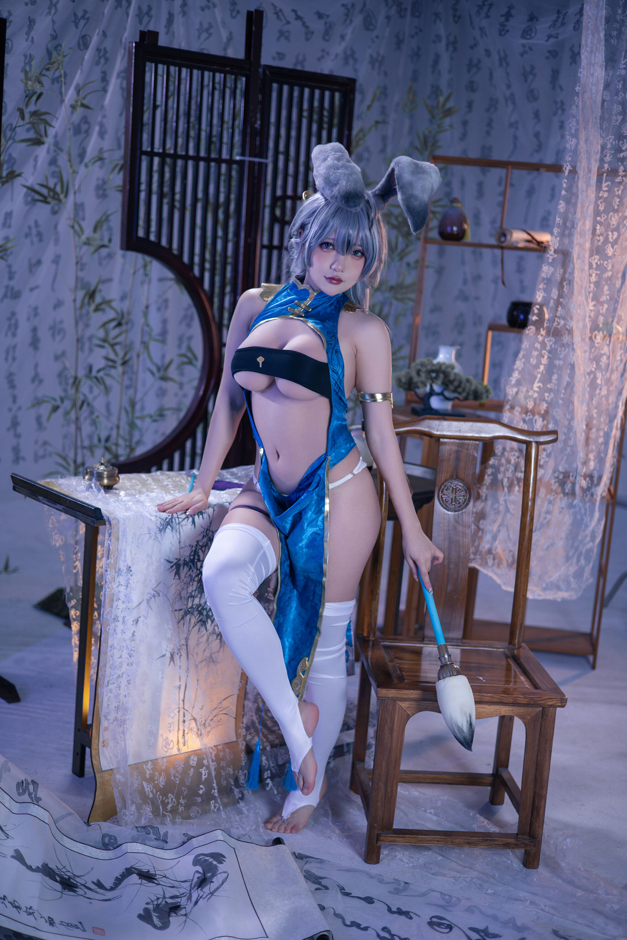 02