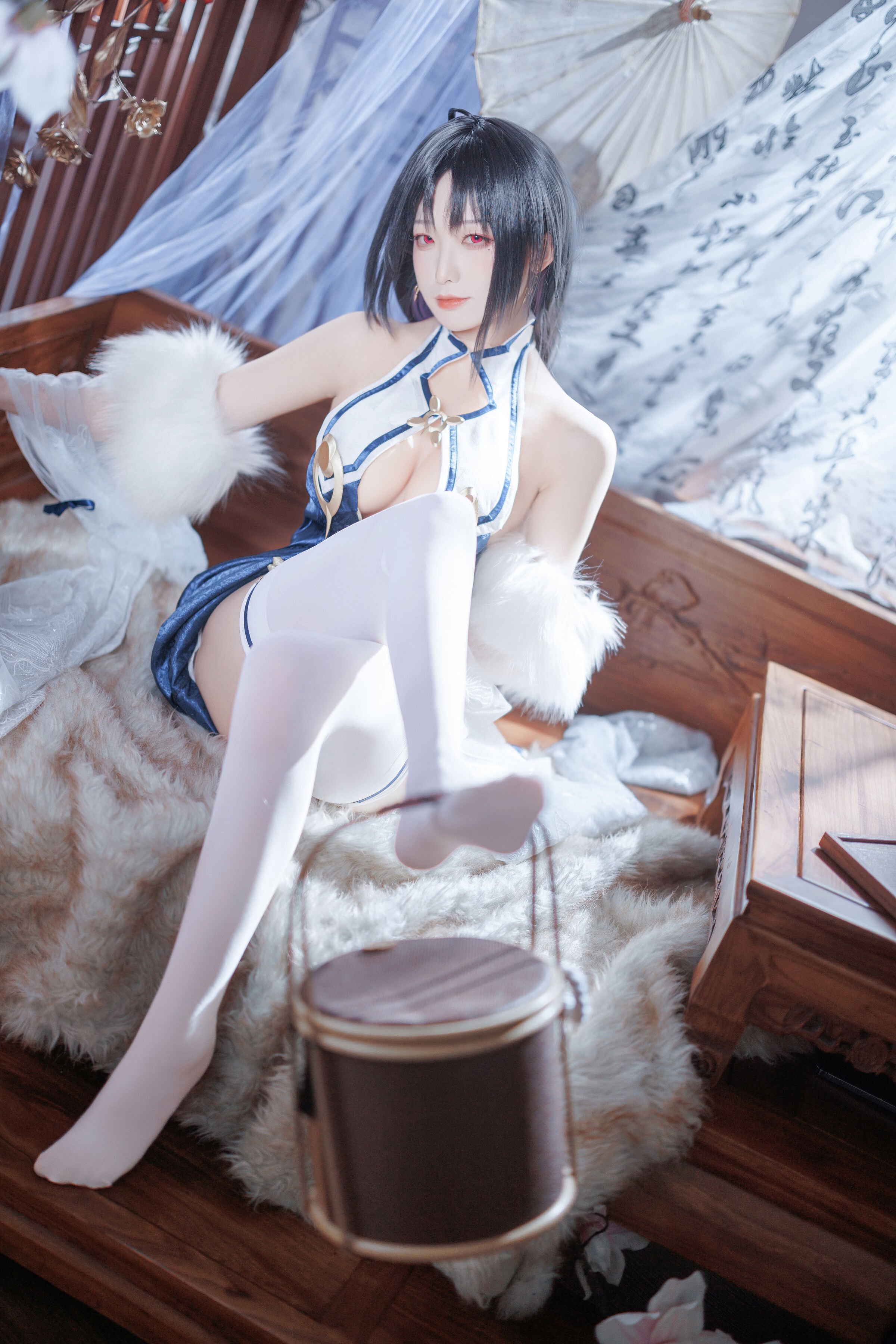 06